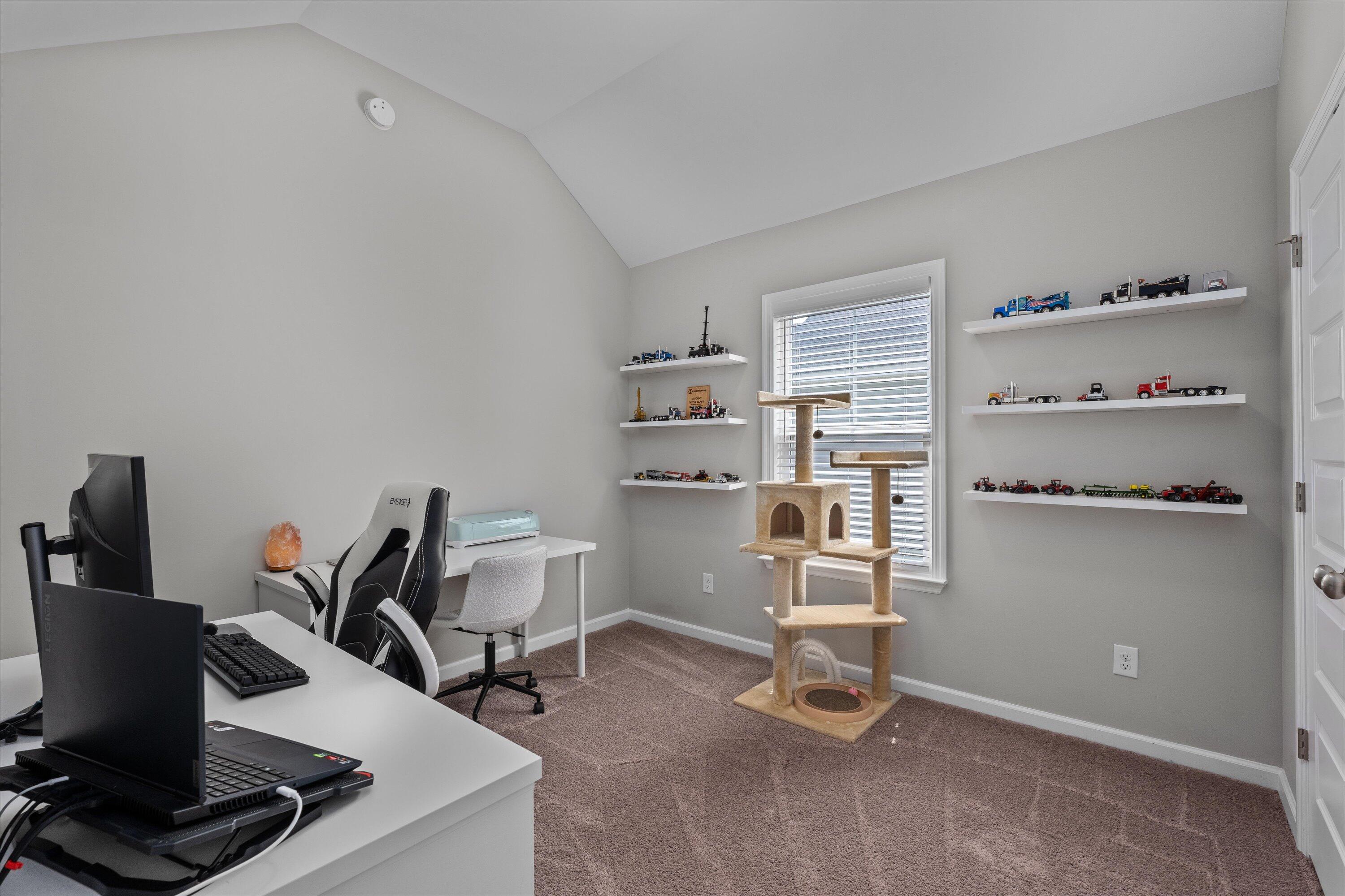 5009 HUNTLEY Trail