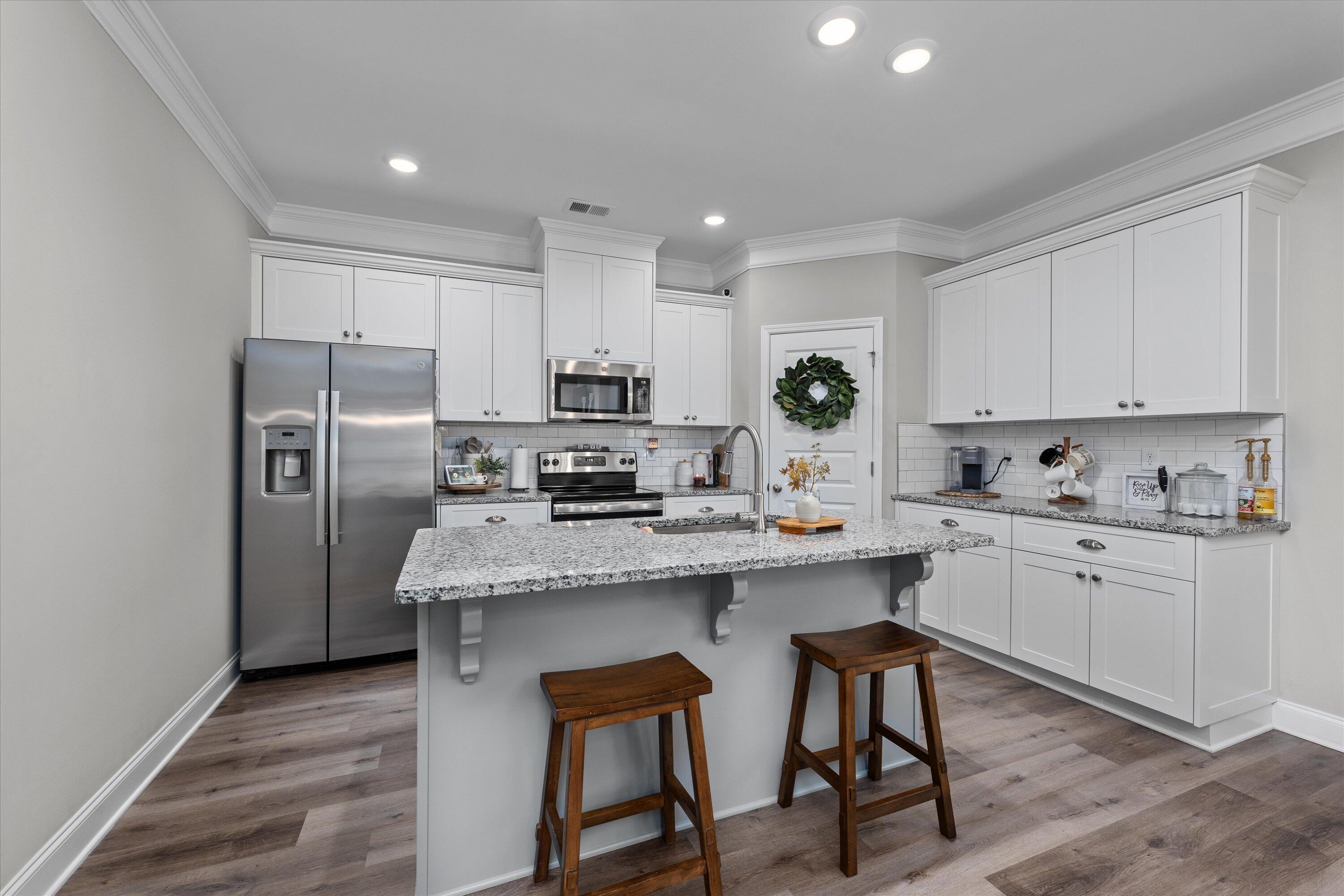 5009 HUNTLEY Trail