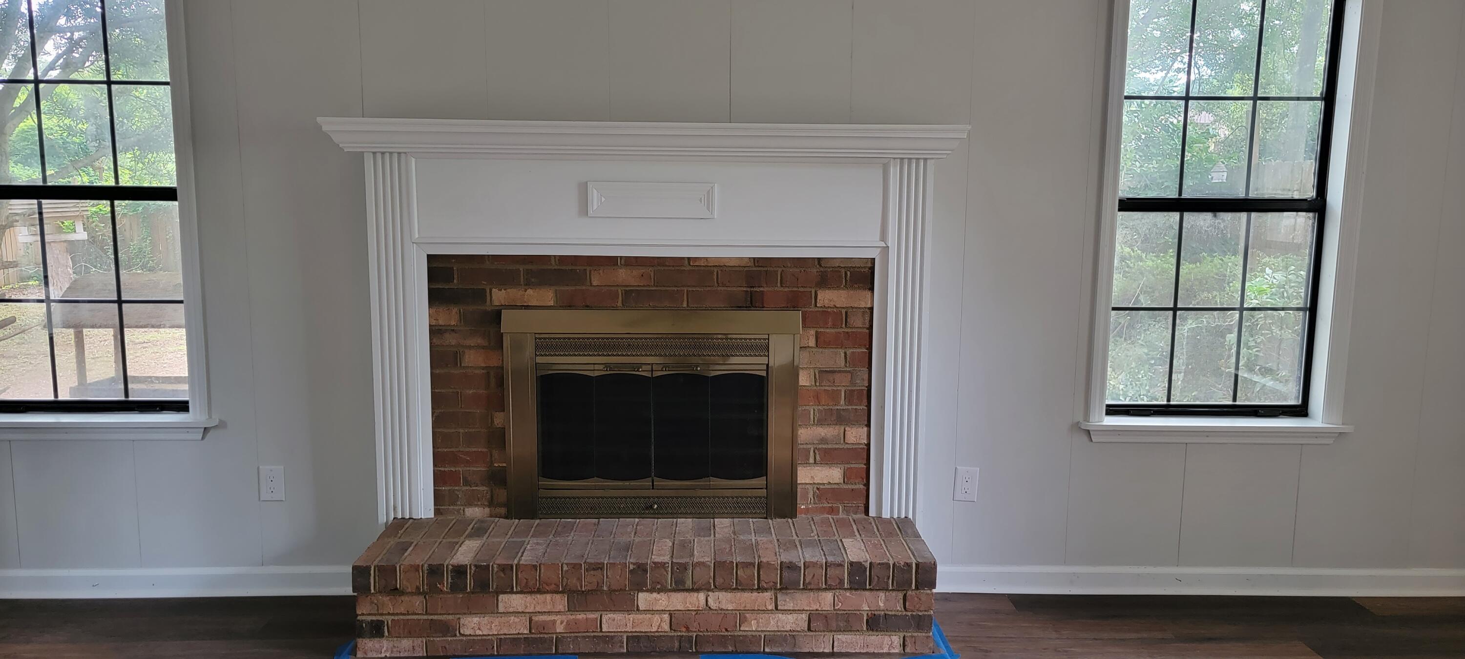 2413 CRYSTAL COURT Court