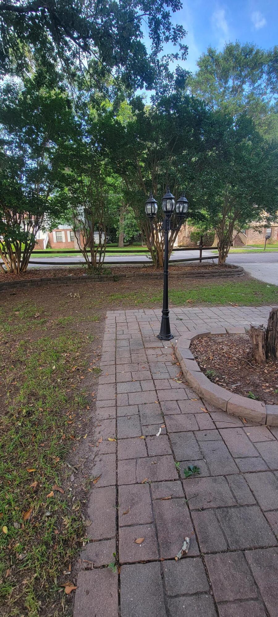 2413 CRYSTAL COURT Court