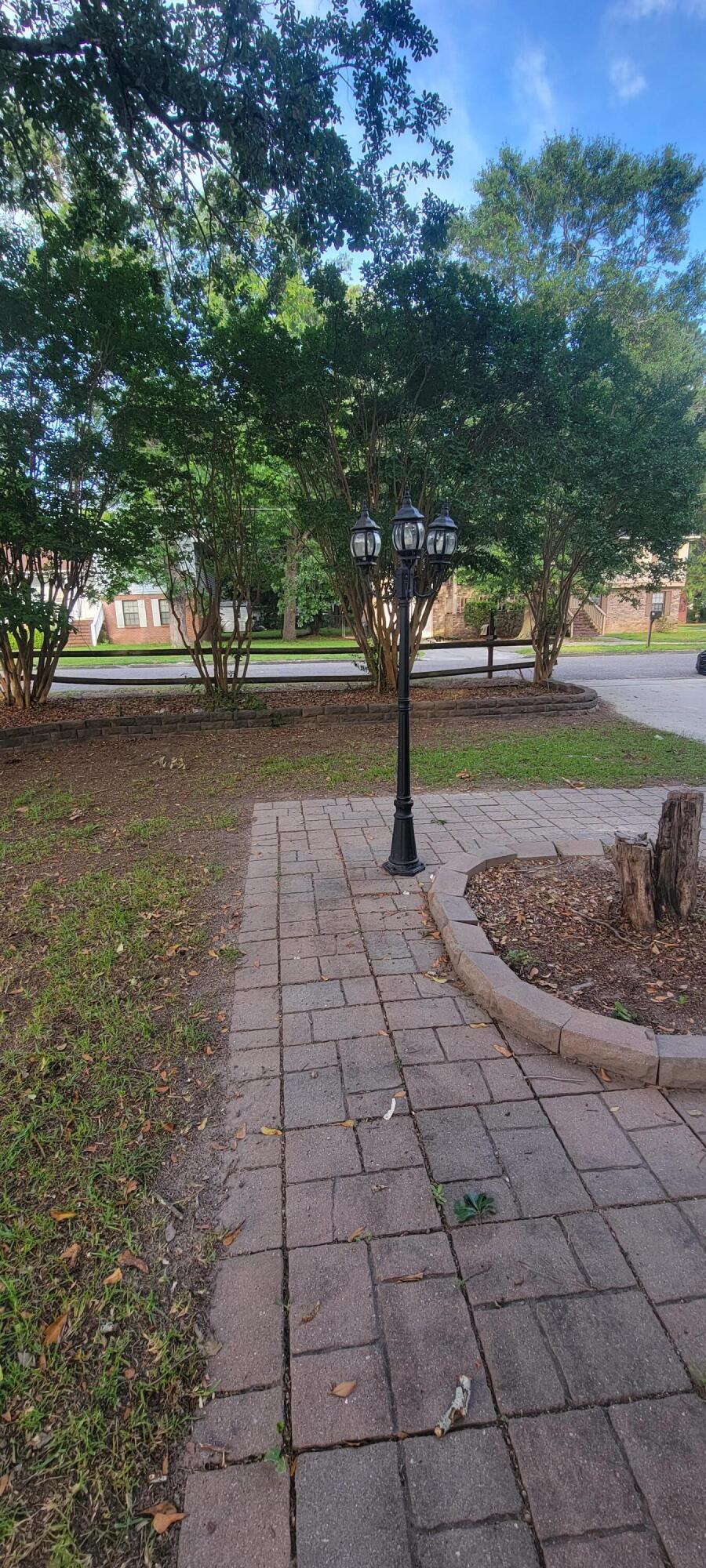 2413 CRYSTAL COURT Court