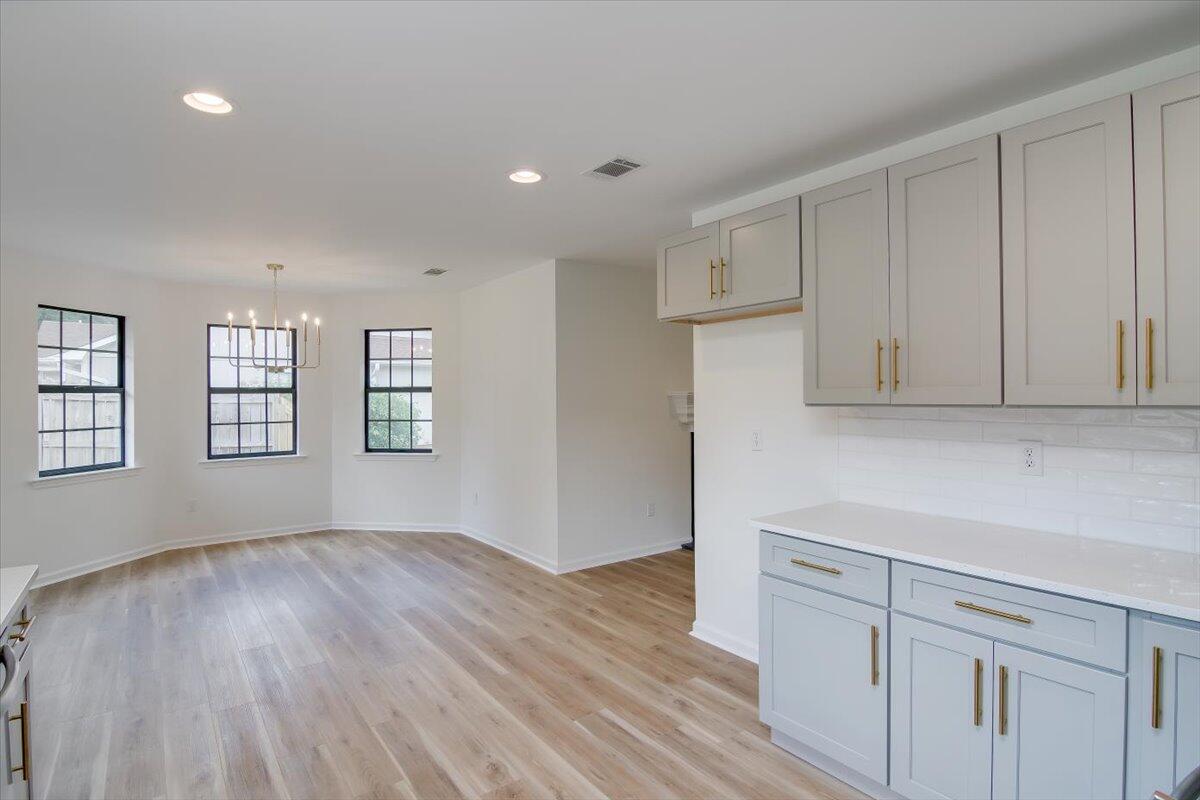 139 CRAWFORD Drive