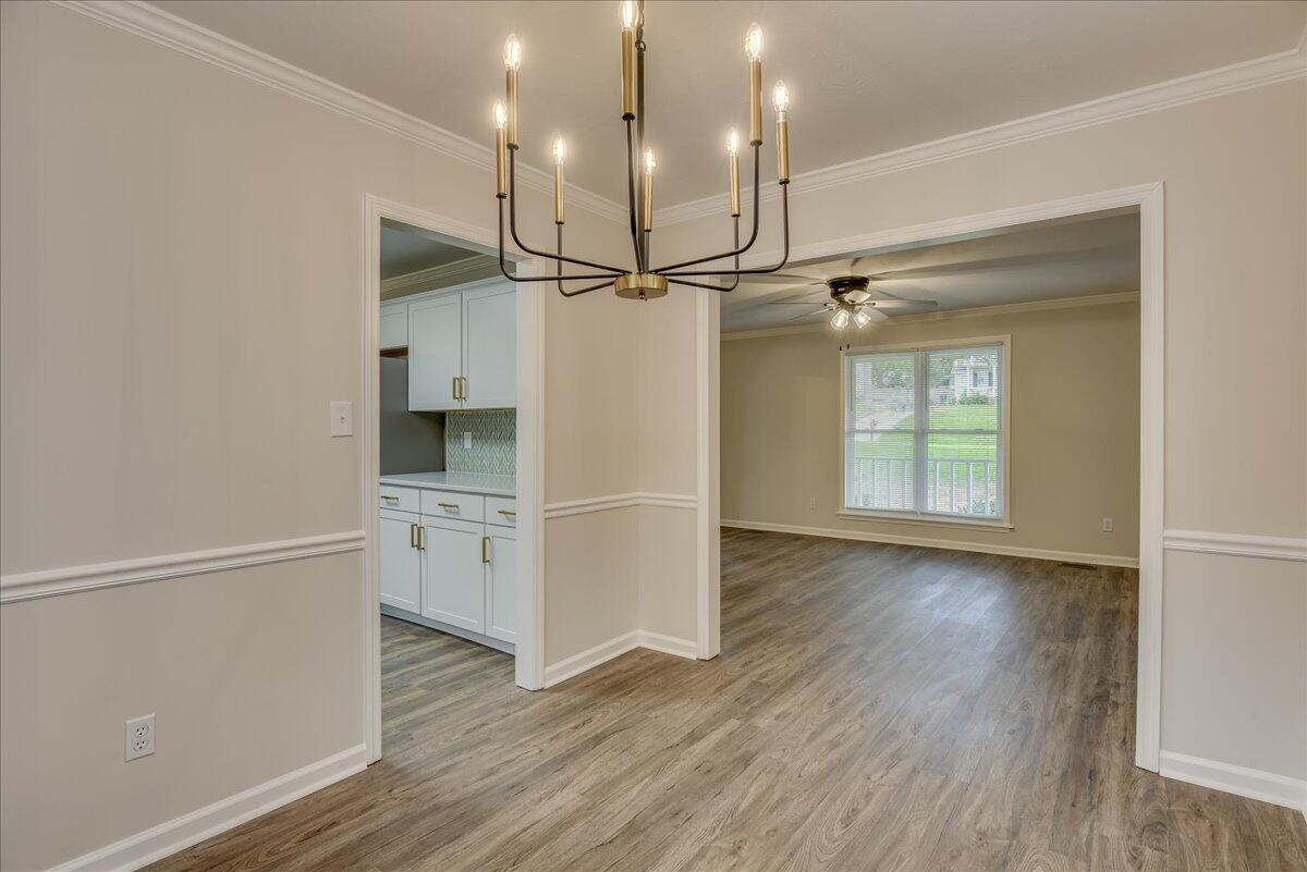 499 W CRYSTAL Creek