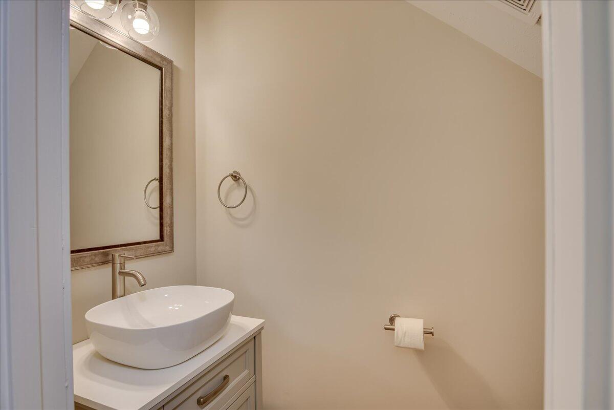 499 W CRYSTAL Creek