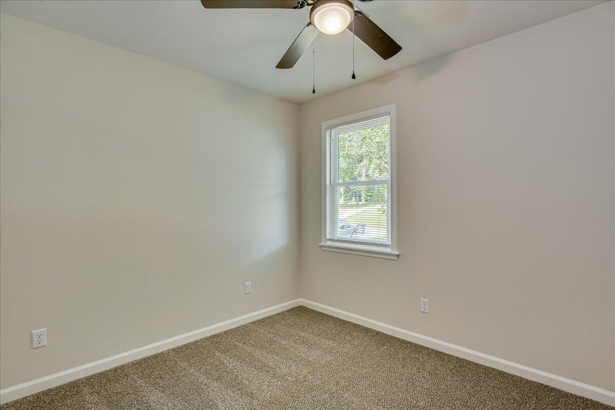 499 W CRYSTAL Creek
