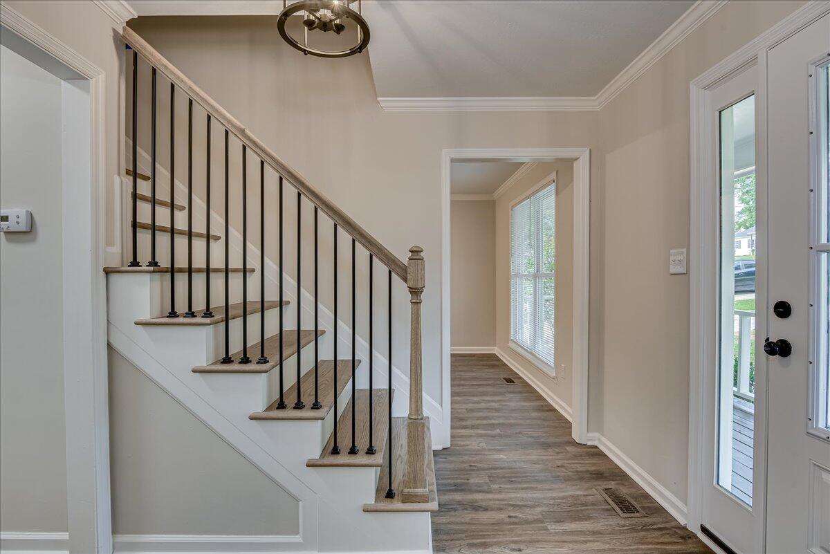 499 W CRYSTAL Creek