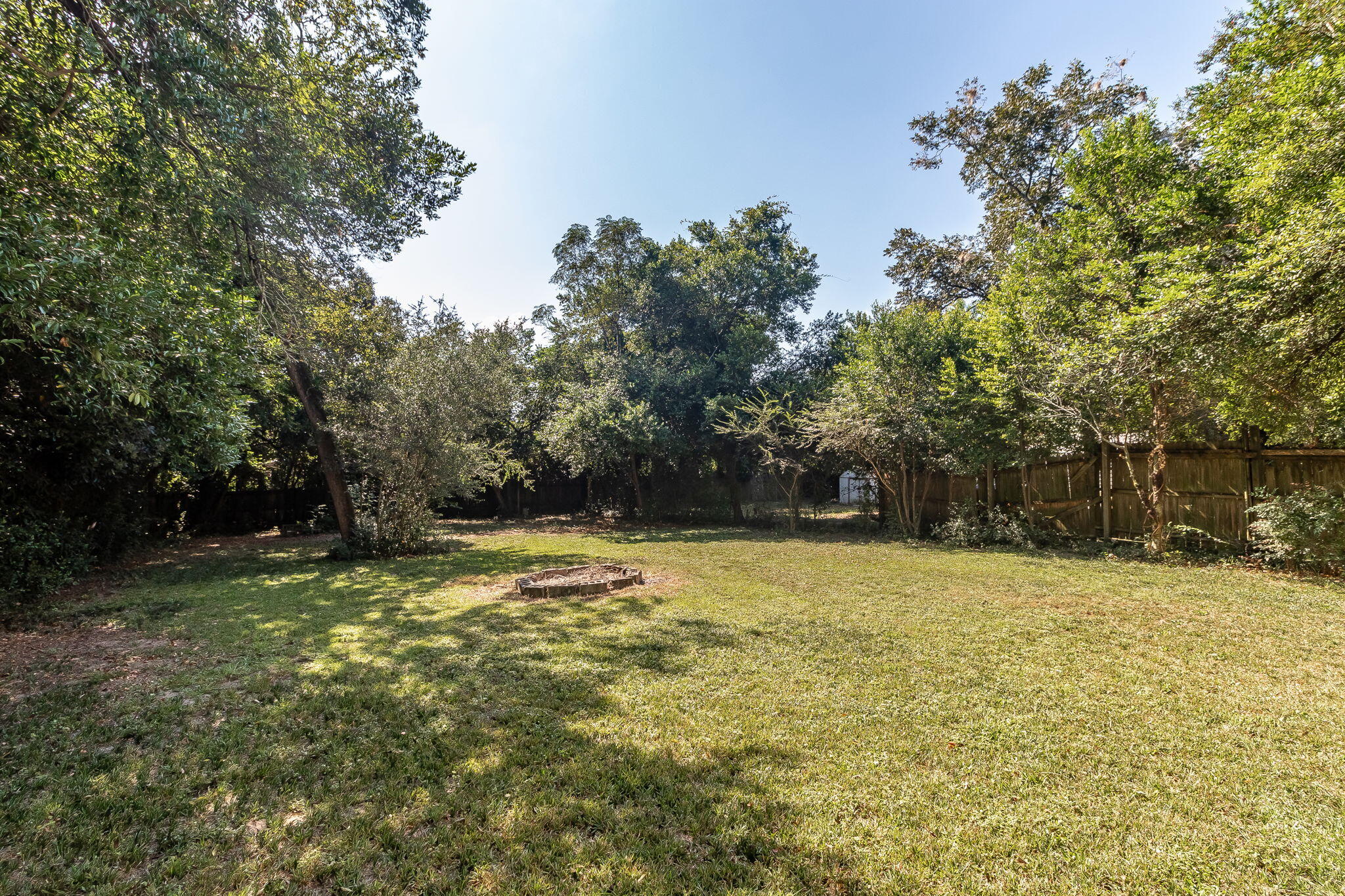 1774 PINE TREE Road