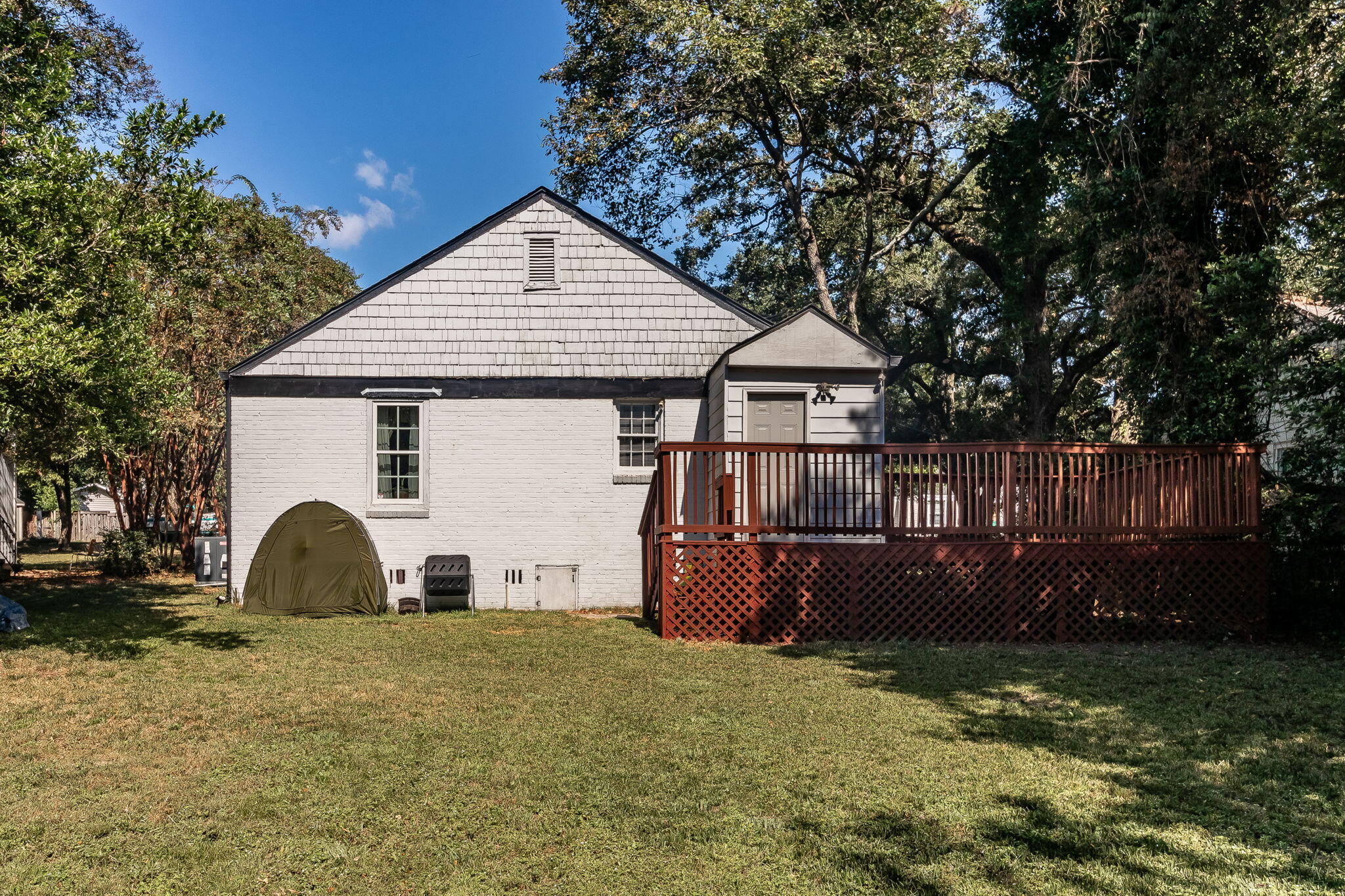 1774 PINE TREE Road