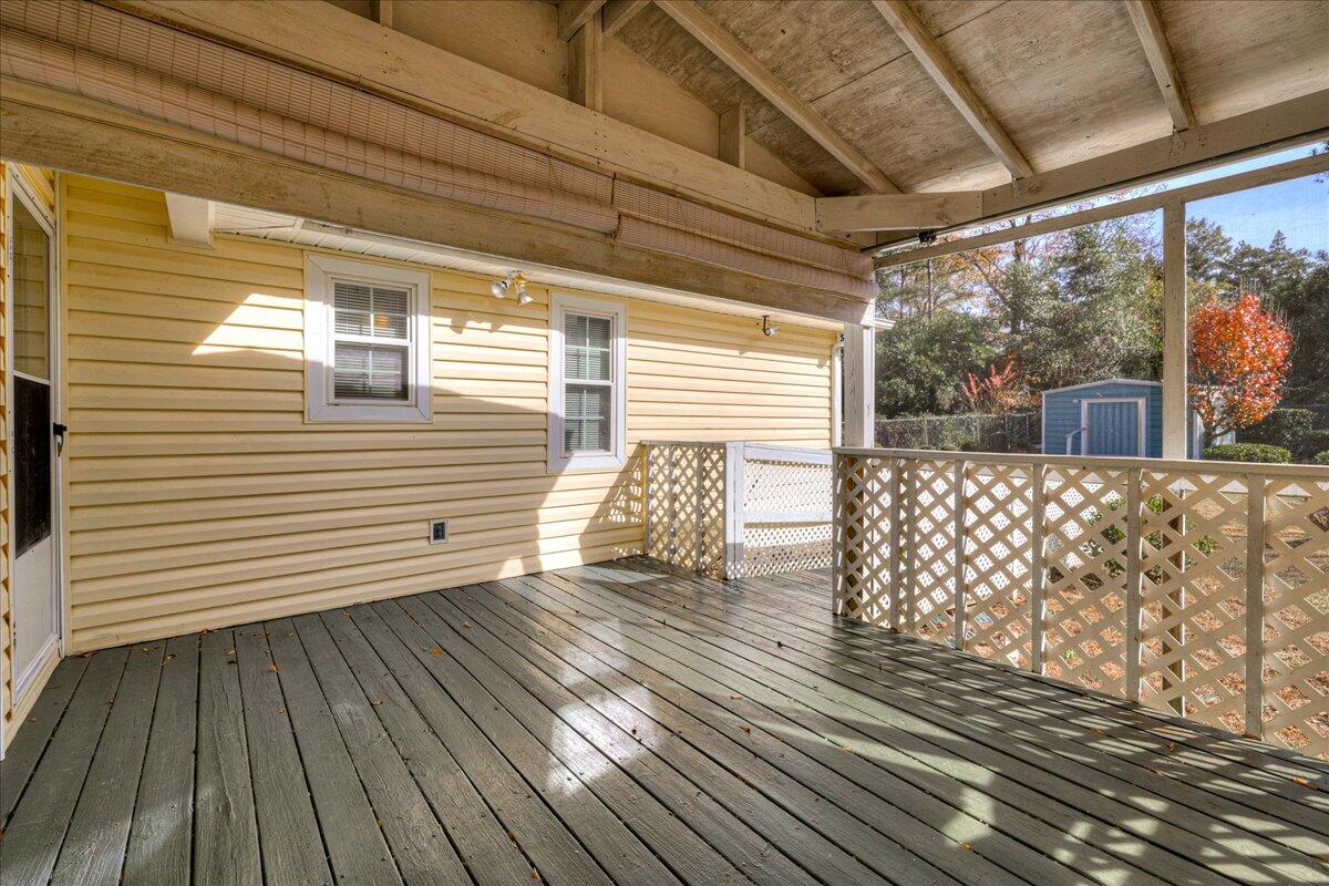 832 AUDUBON Circle