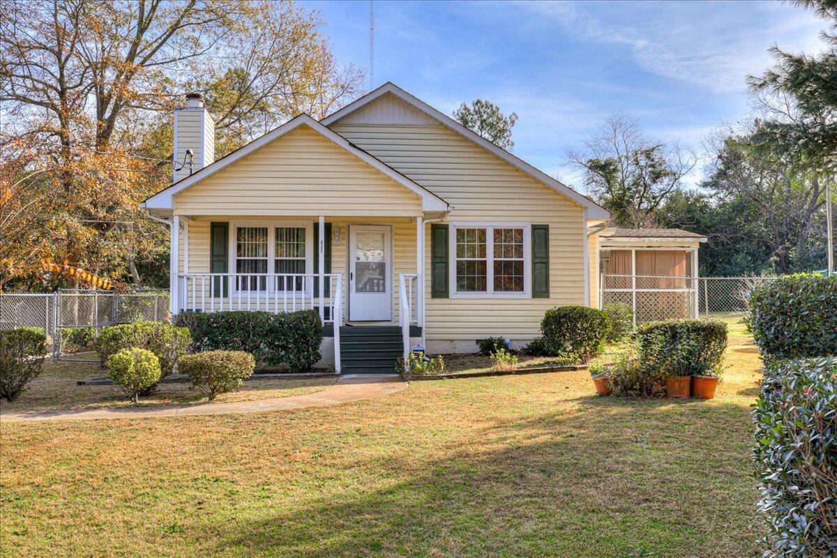 832 AUDUBON Circle