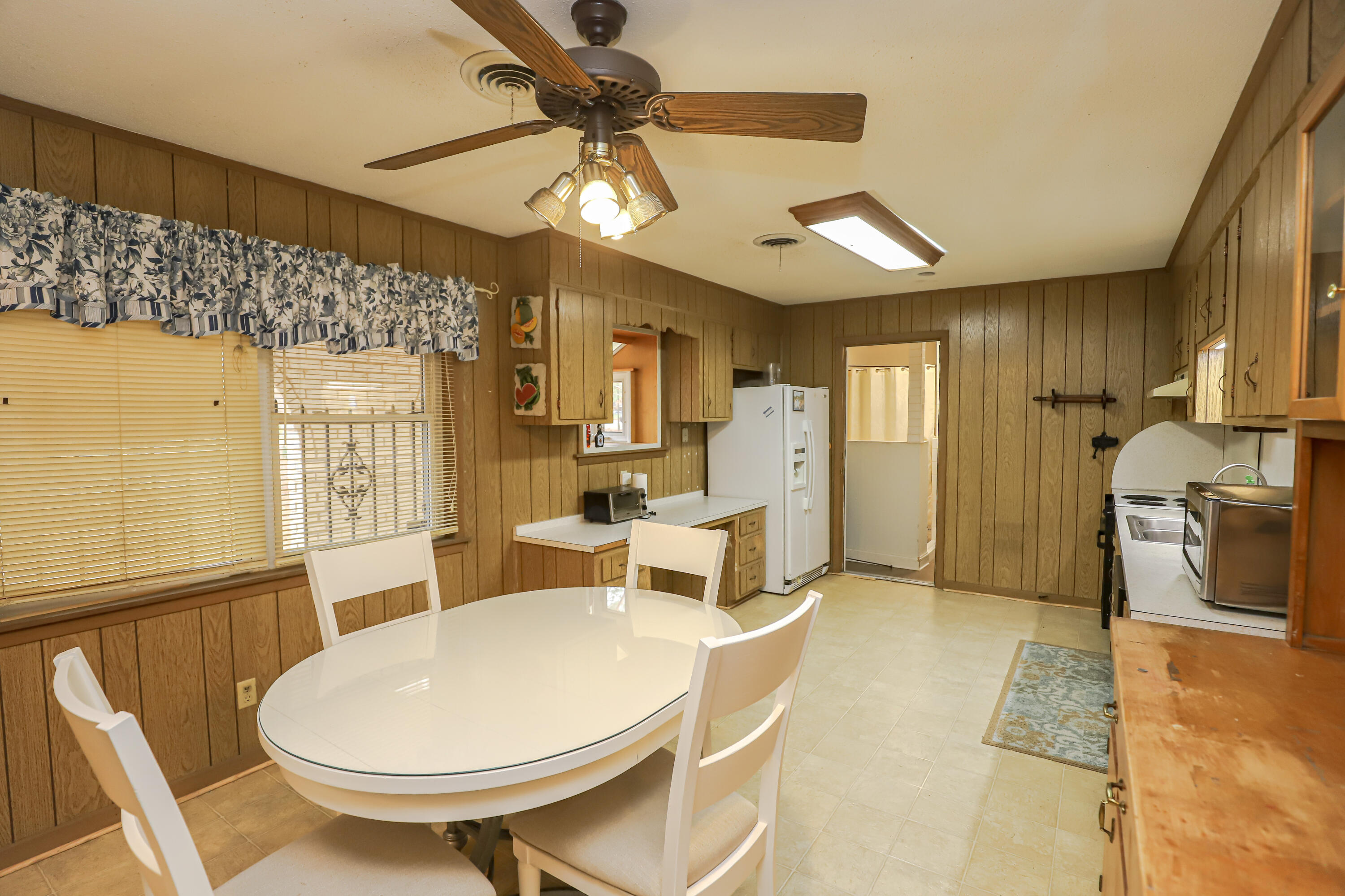 1570 CITATION Road