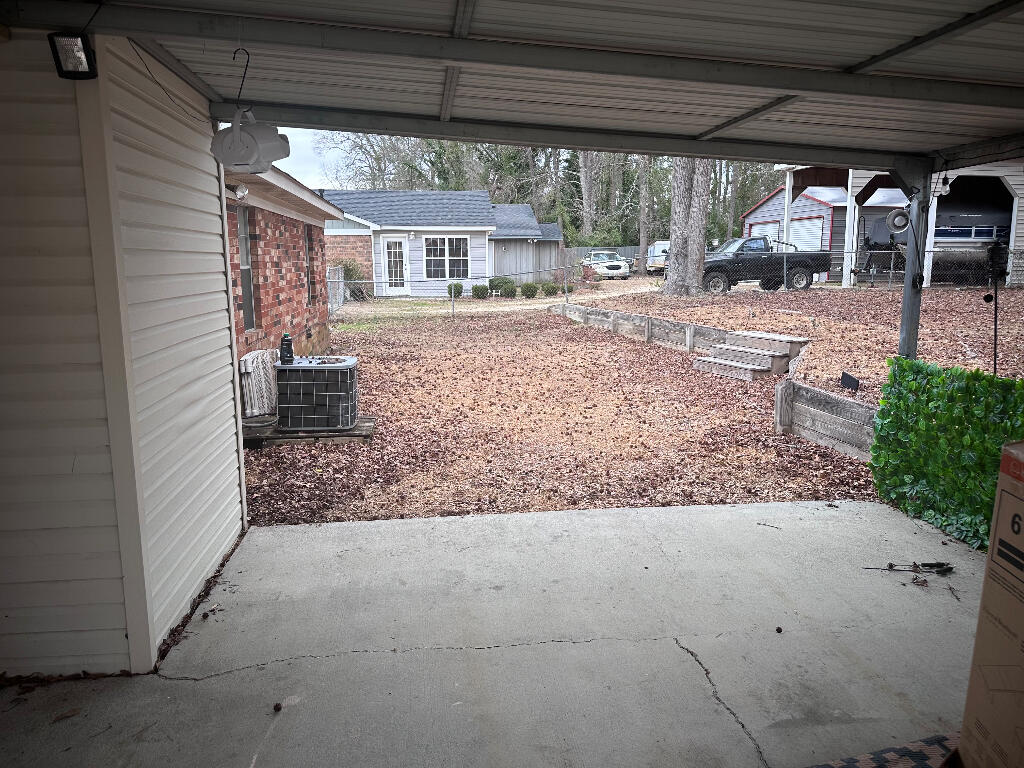 132 THOMAS Drive