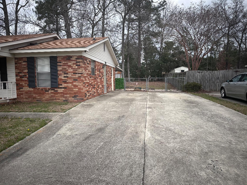 132 THOMAS Drive