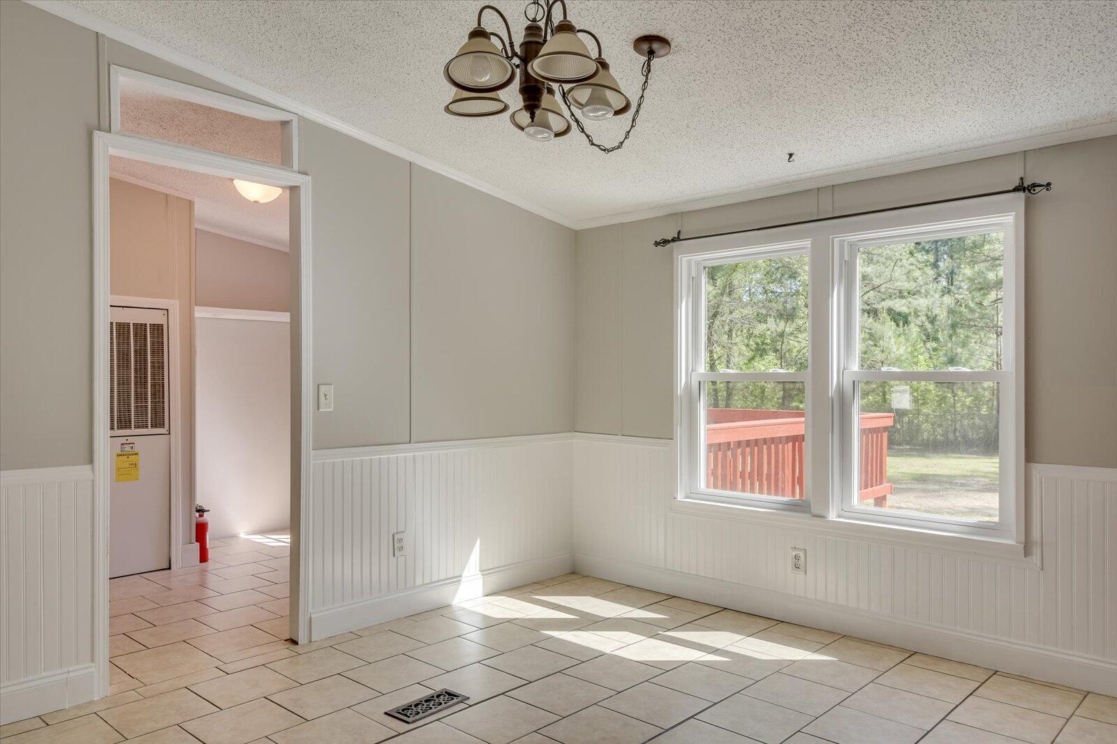 770 HAMILTON Road