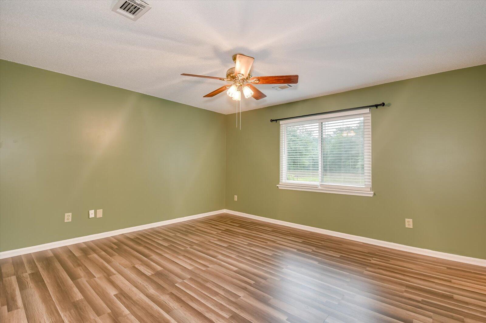 509 STEEPRIDGE Court