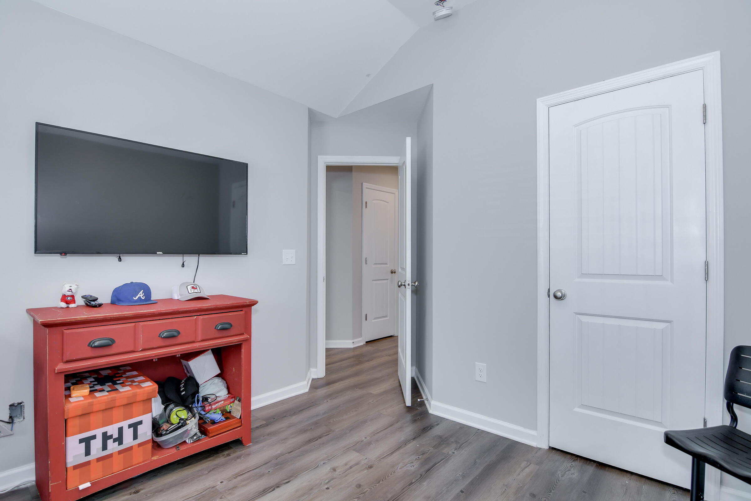 615 GARLAND Trail