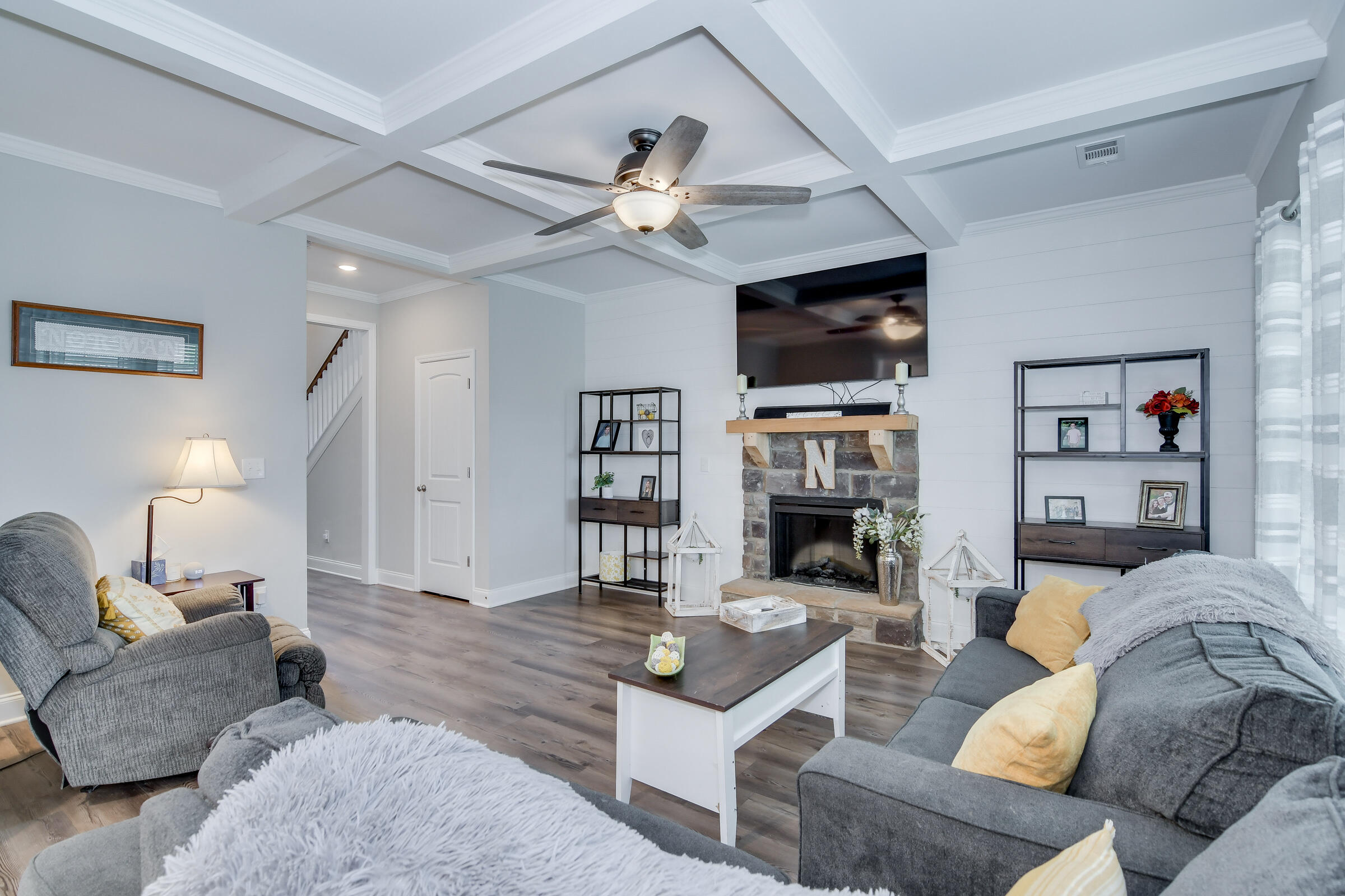 615 GARLAND Trail