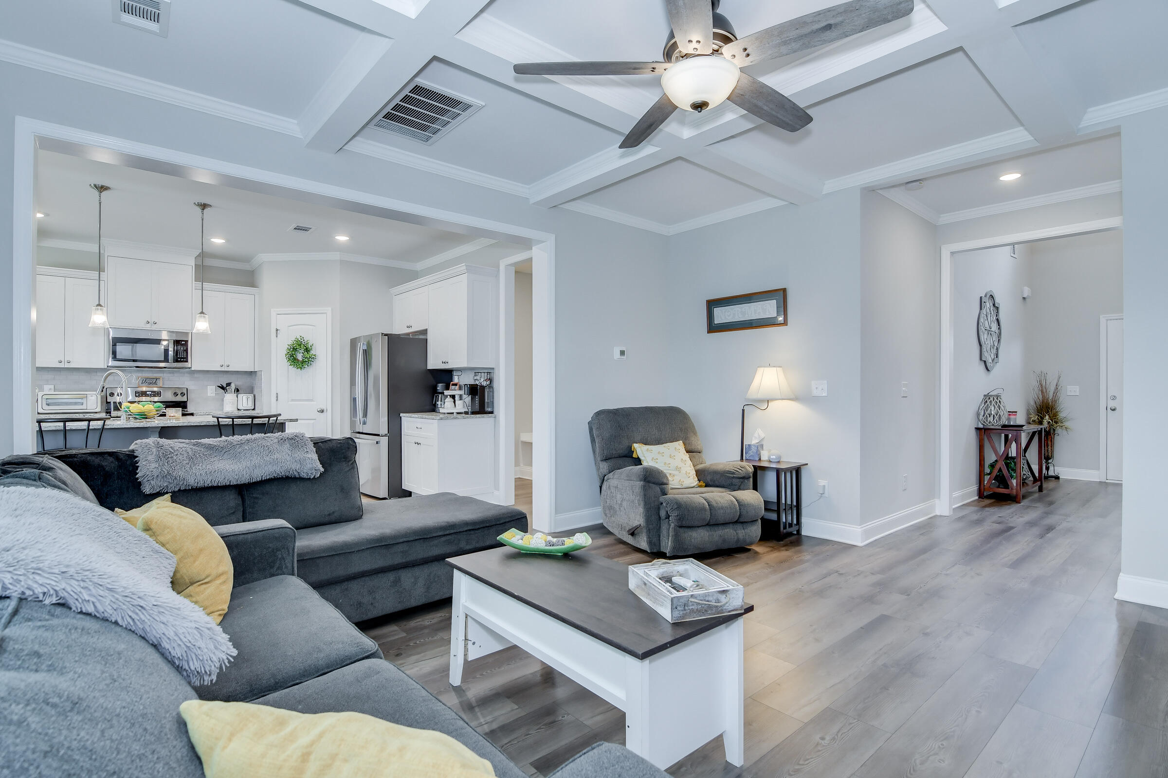 615 GARLAND Trail