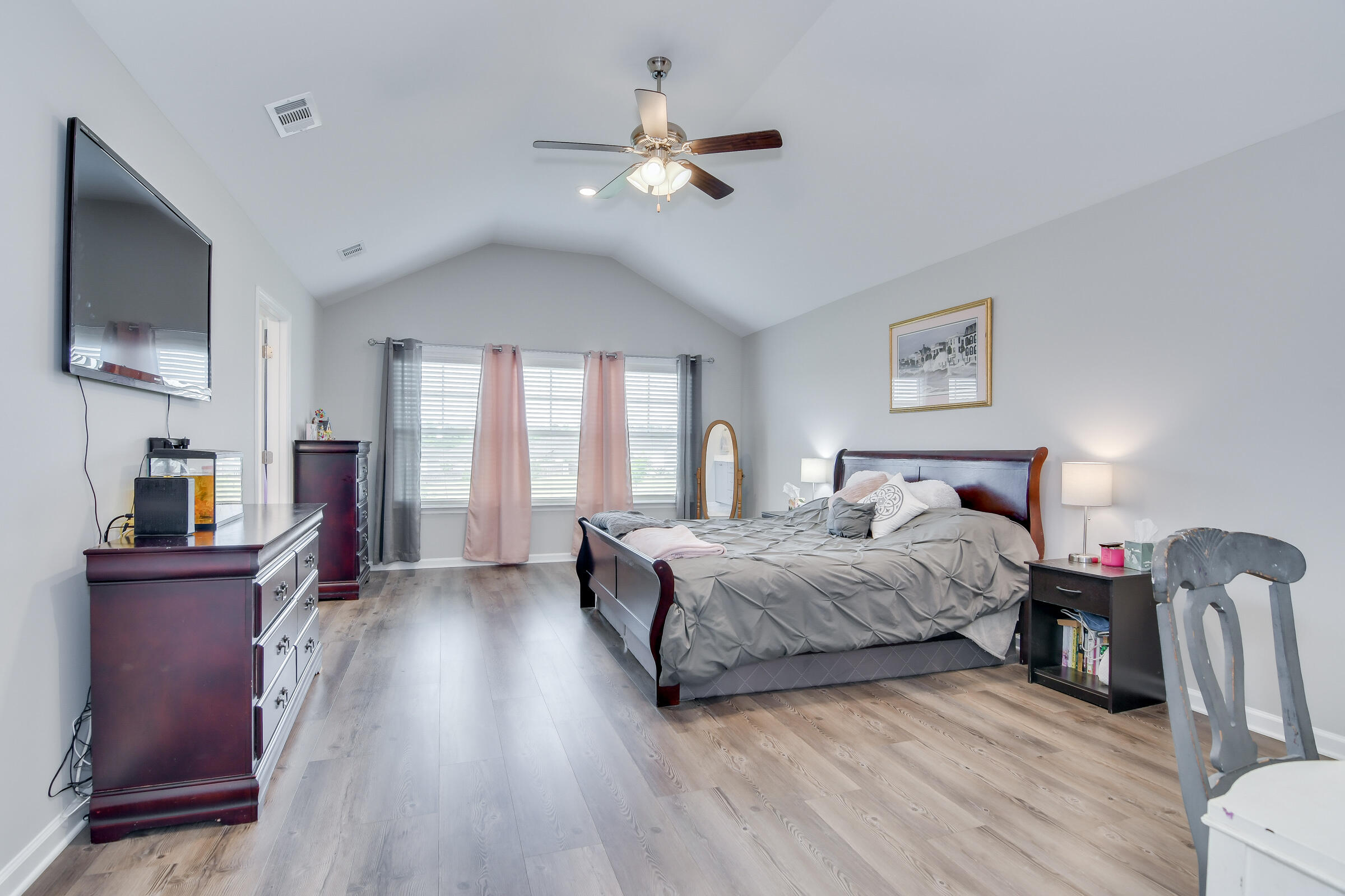 615 GARLAND Trail