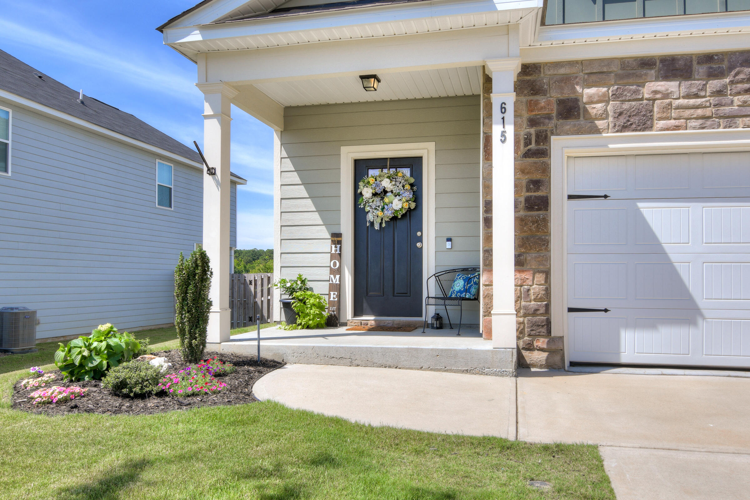 615 GARLAND Trail