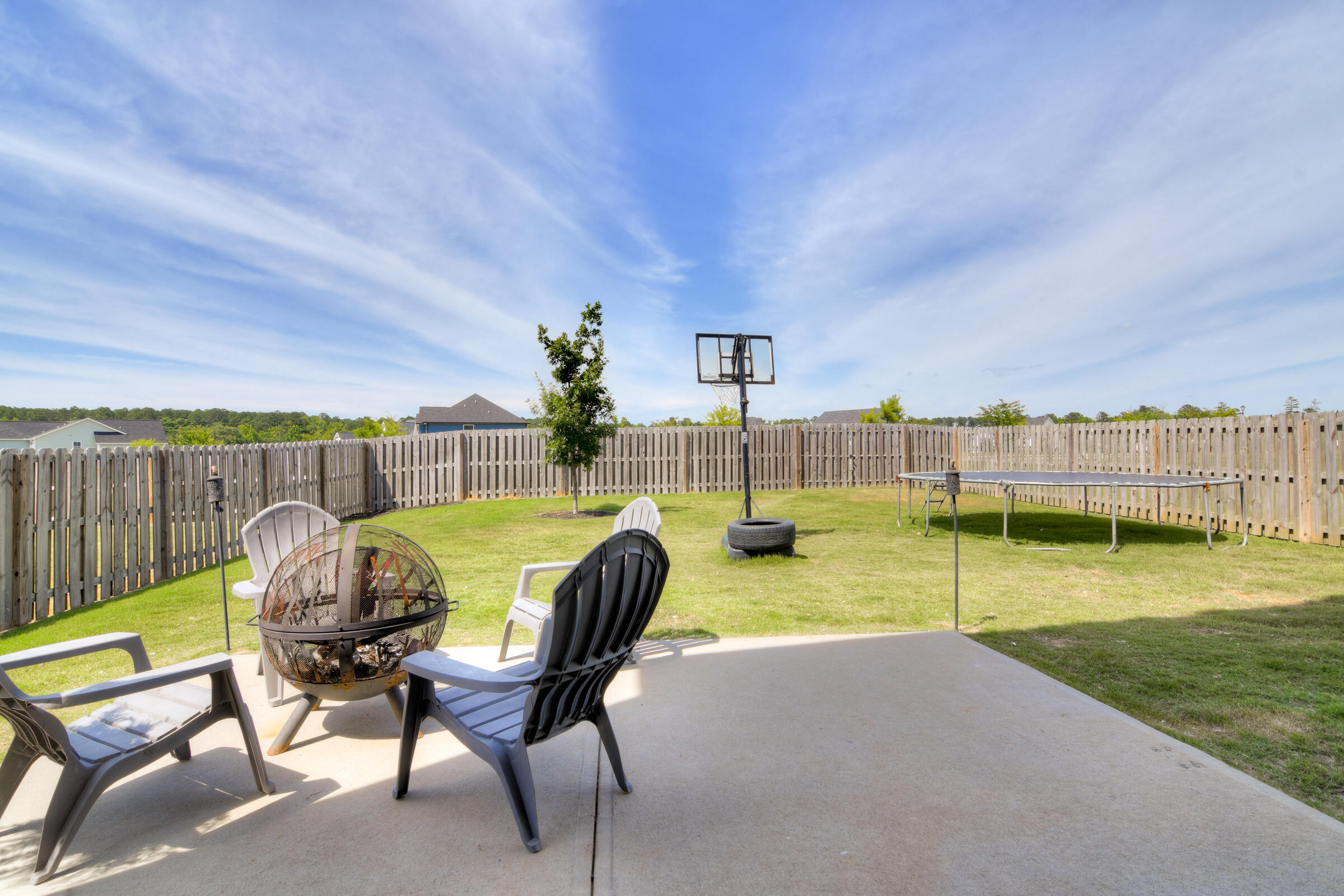 615 GARLAND Trail