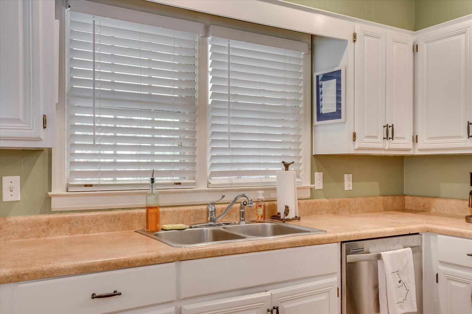 111 GARDNERS MILL Road