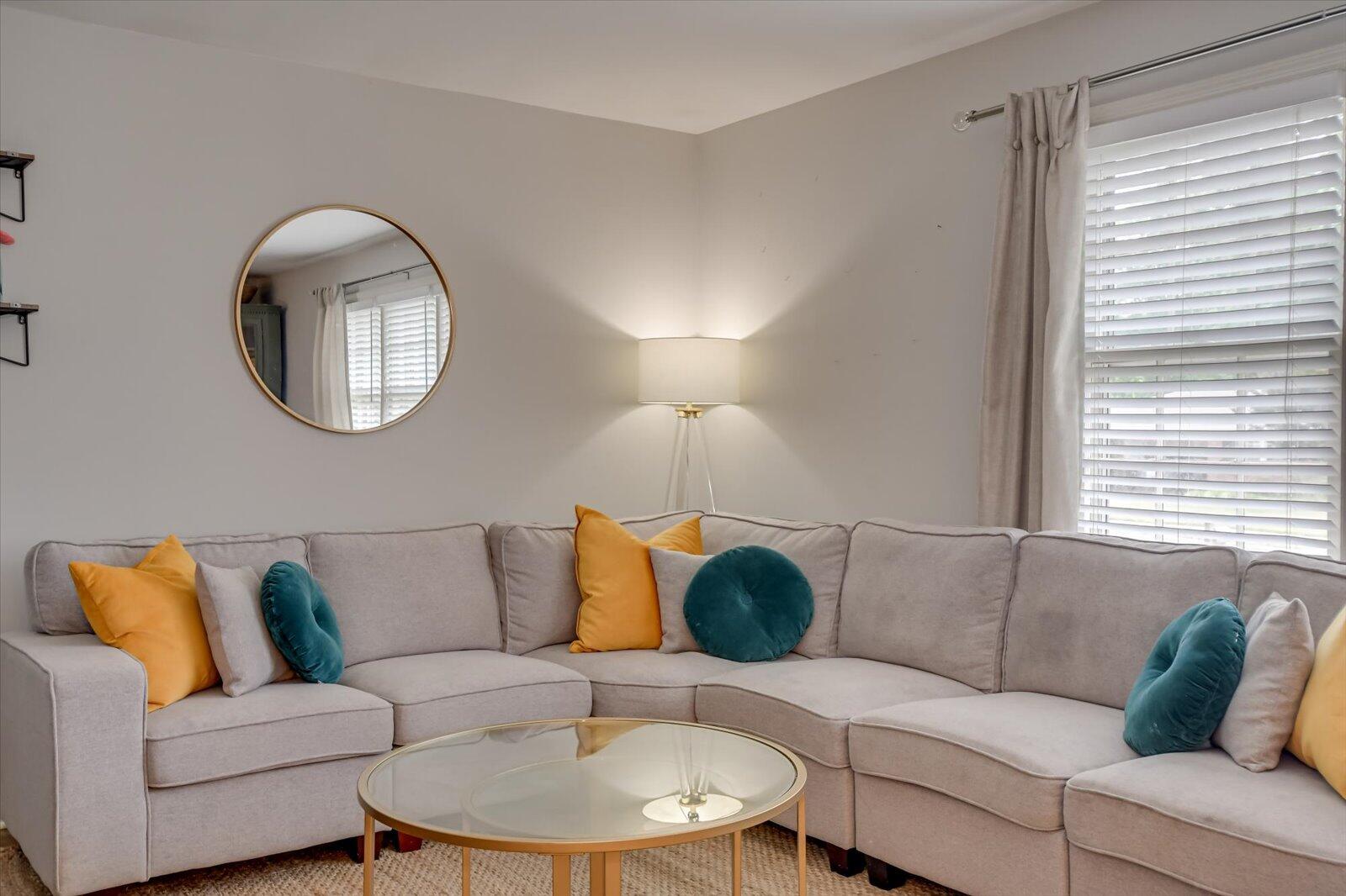 111 GARDNERS MILL Road