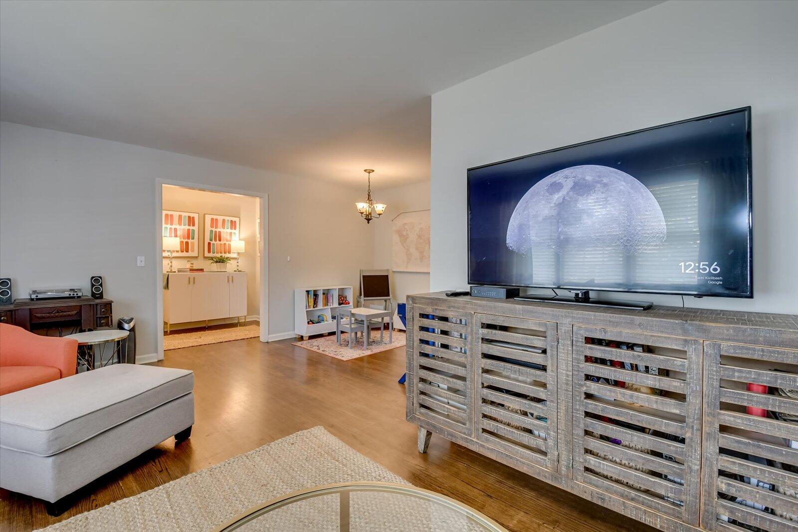 111 GARDNERS MILL Road