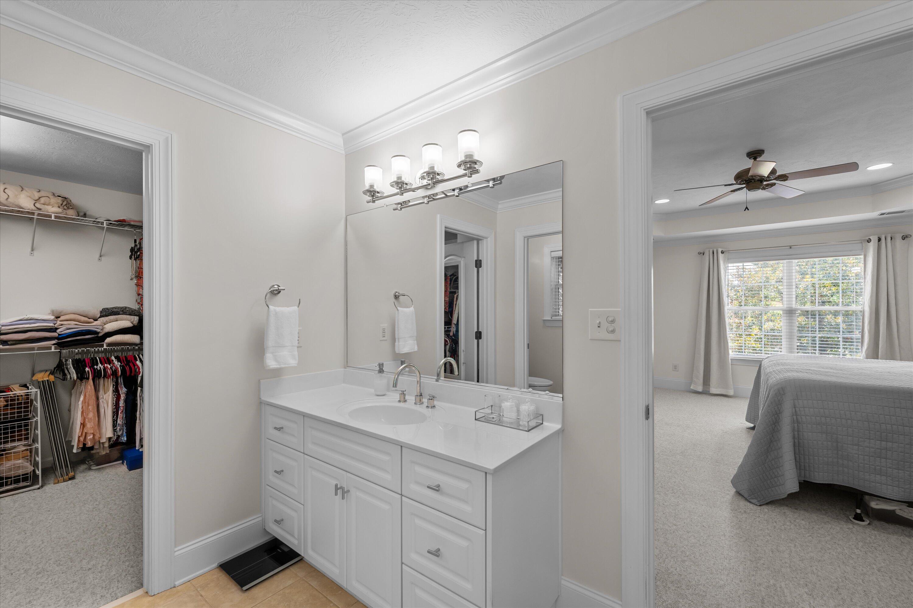 1245 HARDY POINTE Drive