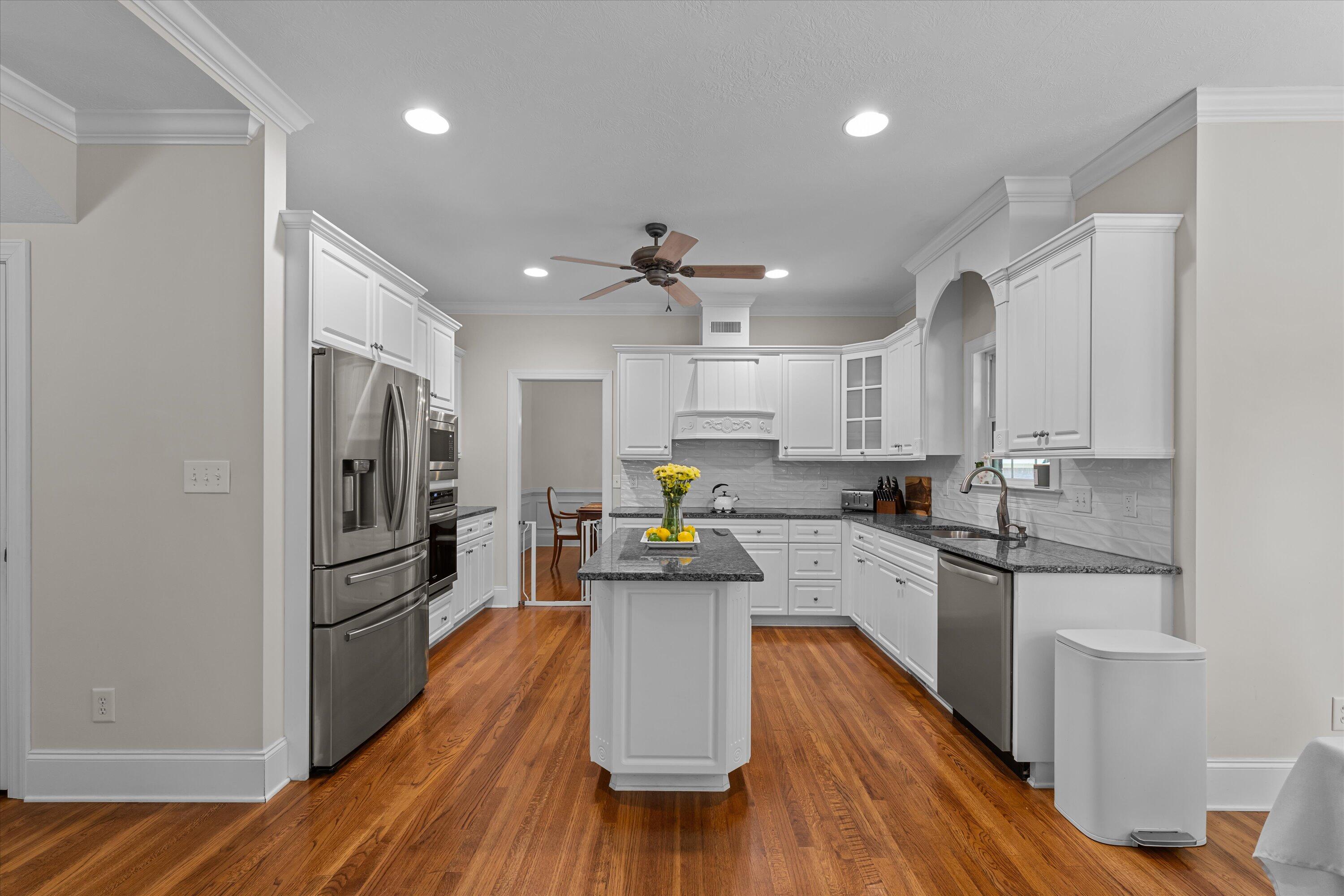 1245 HARDY POINTE Drive