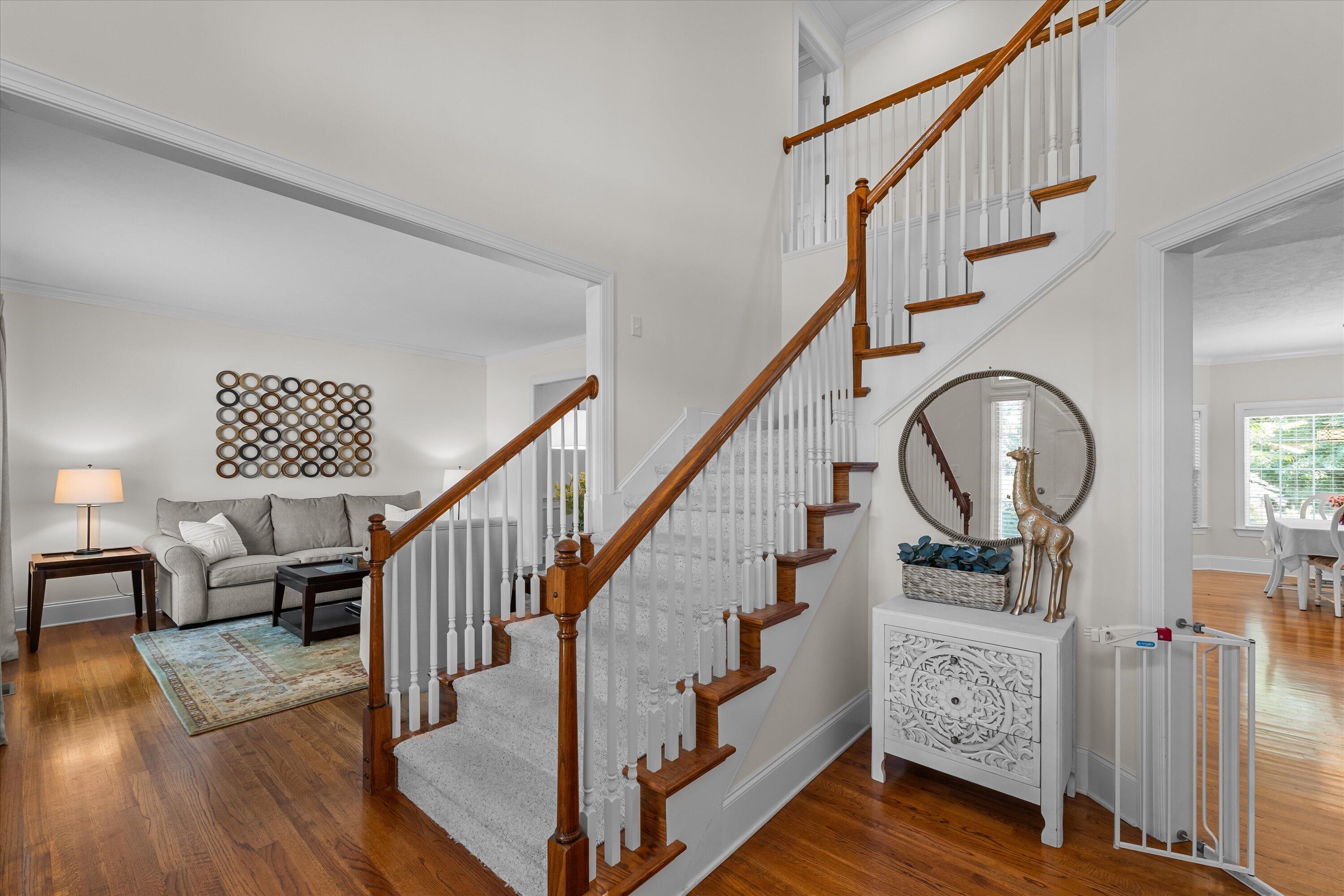 1245 HARDY POINTE Drive