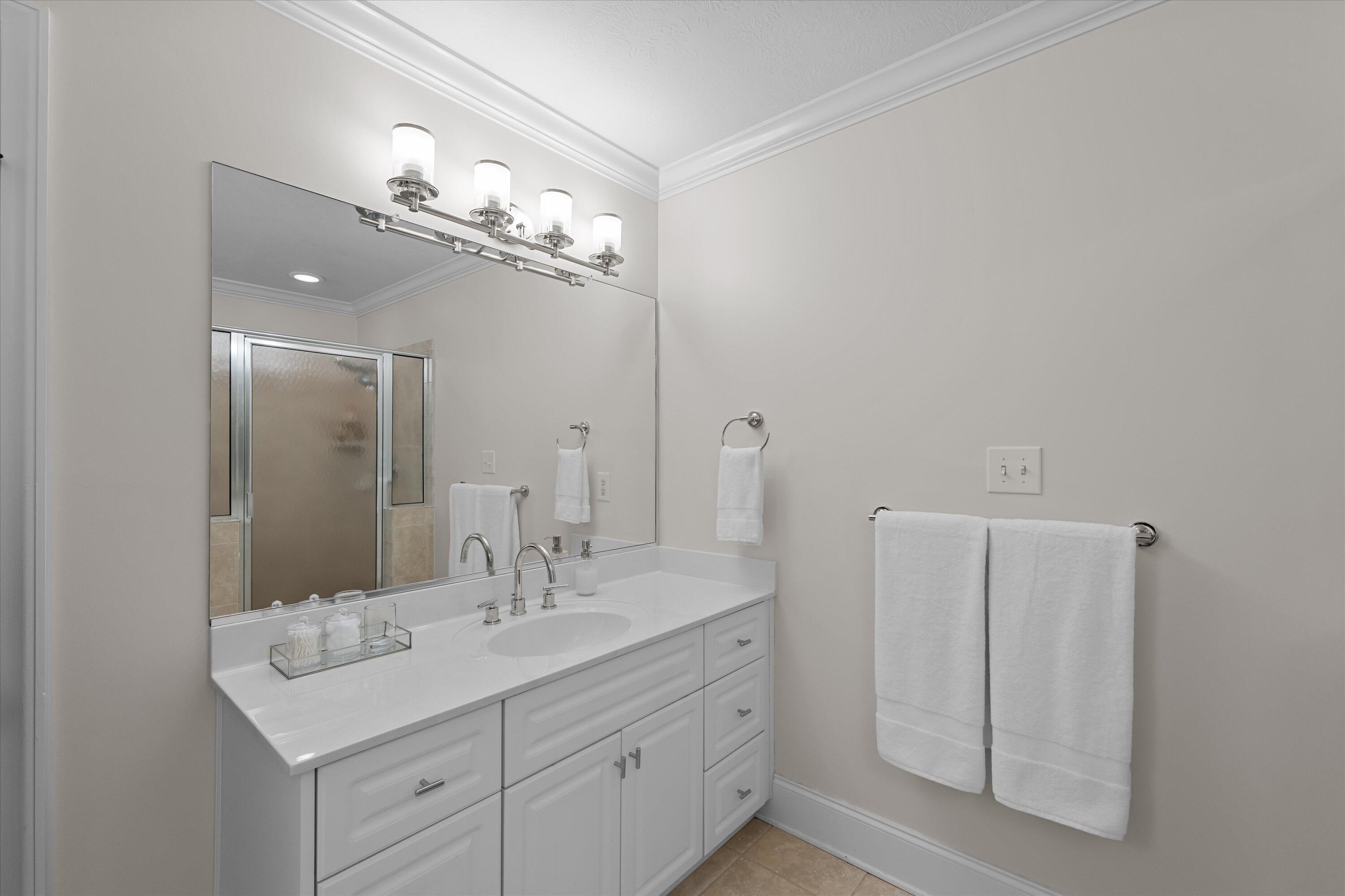 1245 HARDY POINTE Drive