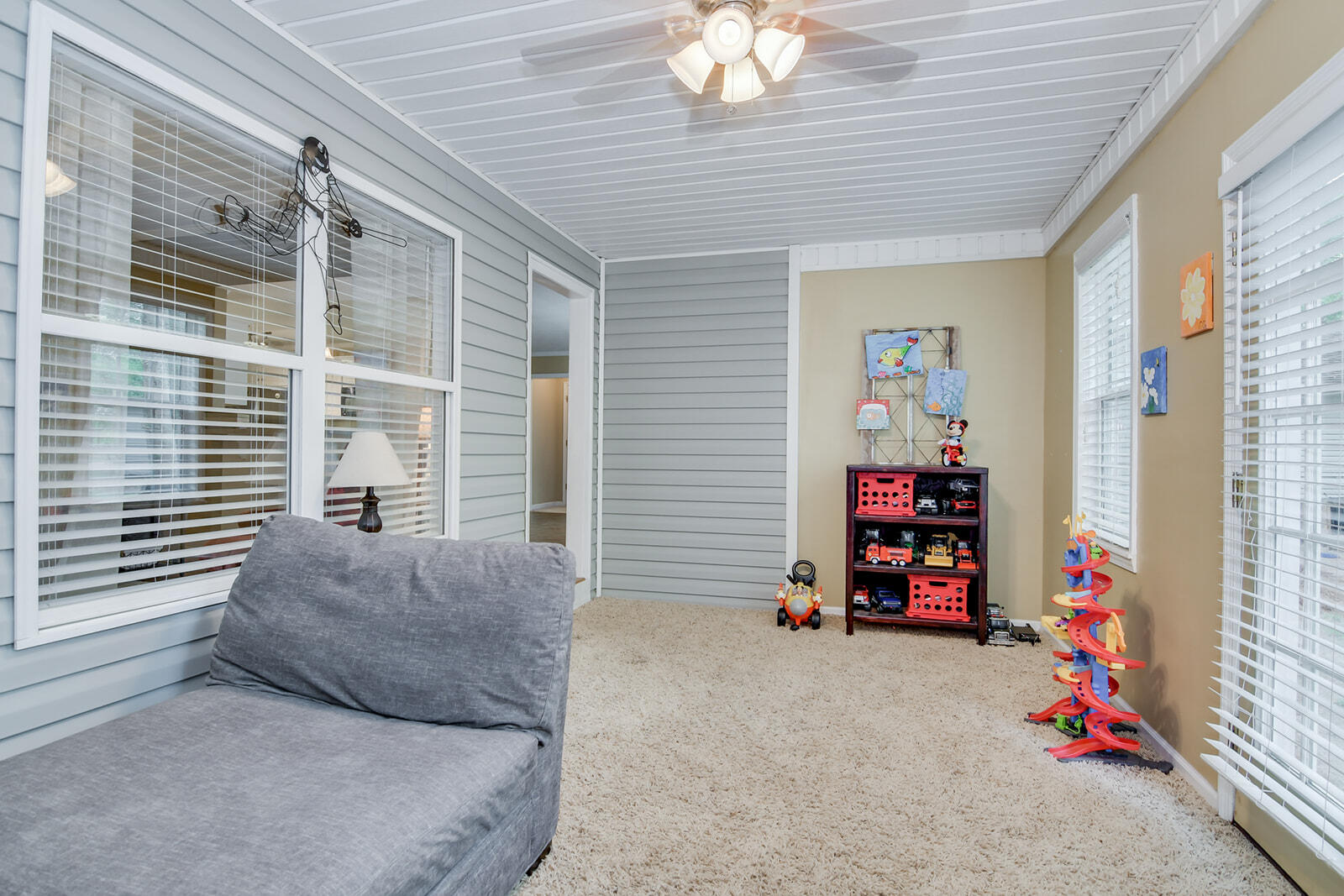 119 STRATFORD Lane