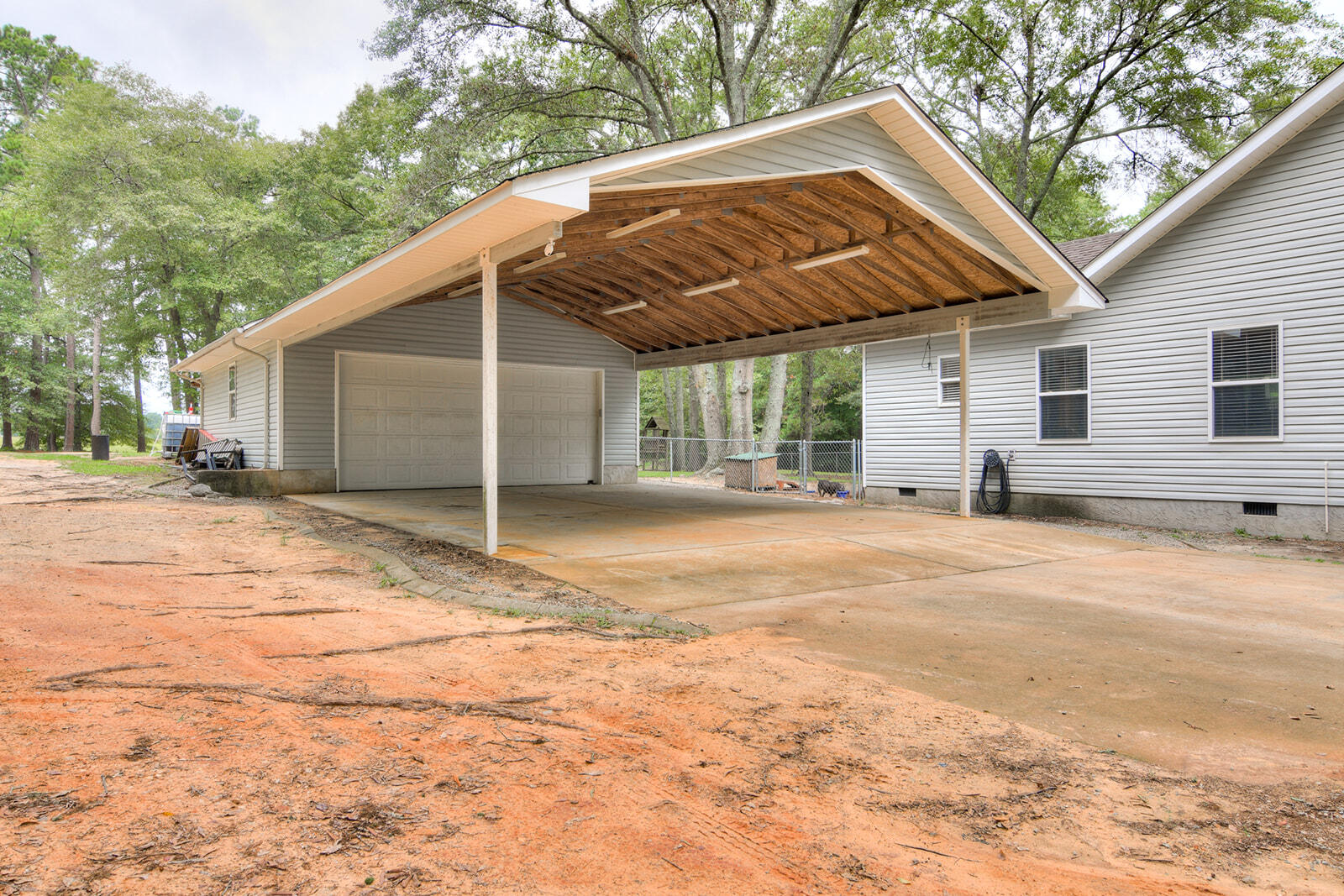 119 STRATFORD Lane
