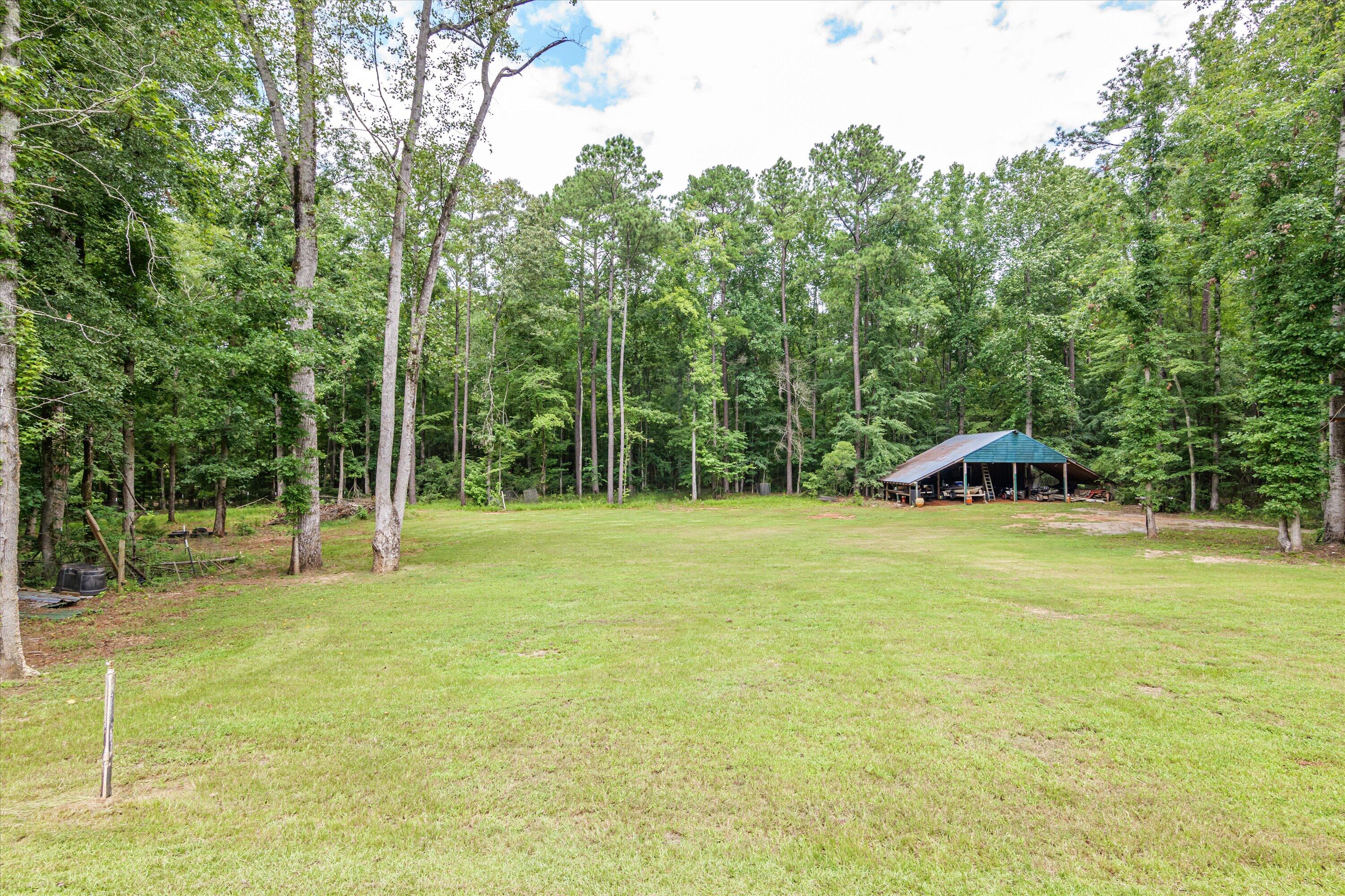 7601 WINFIELD HILLS Road