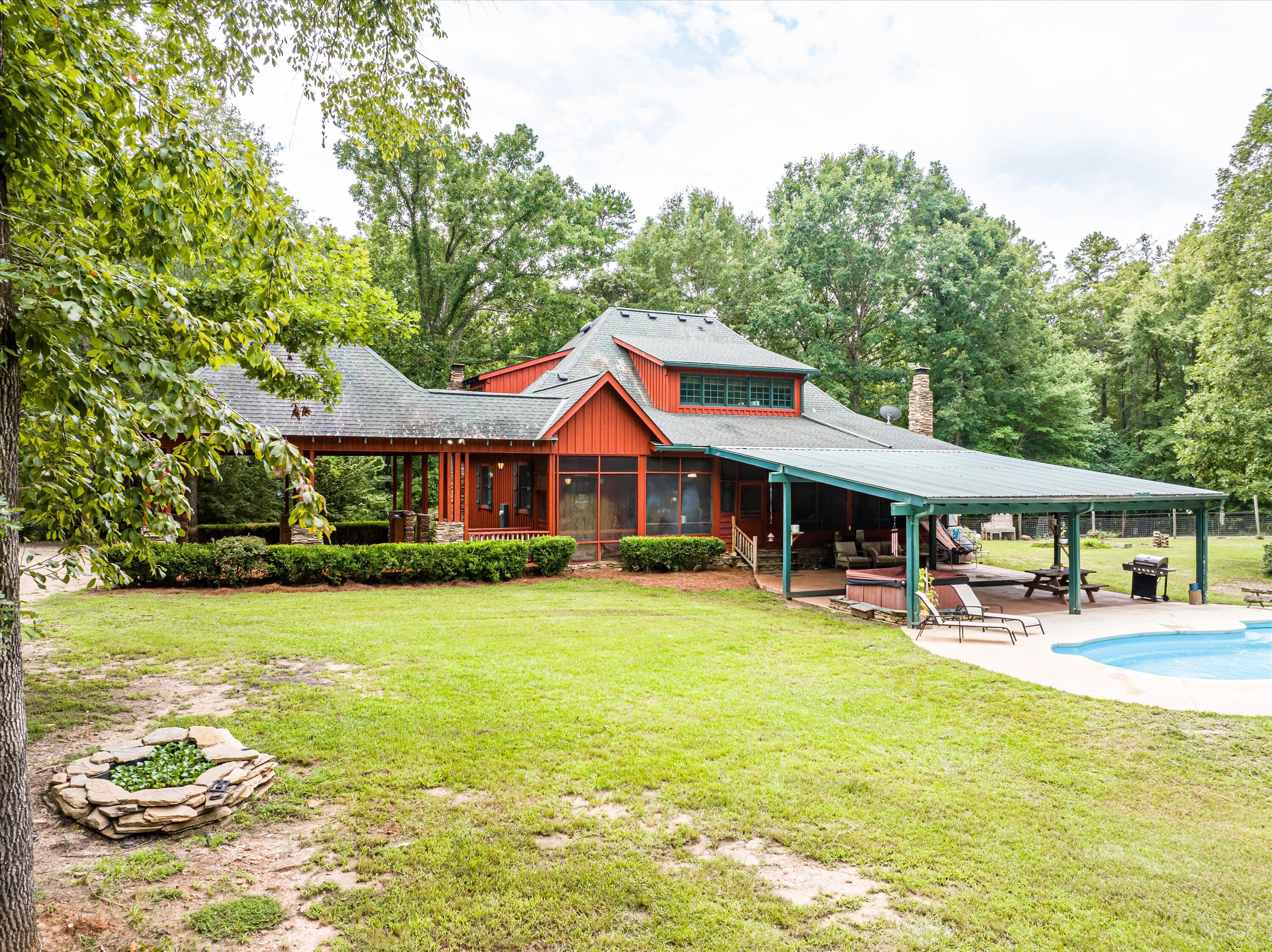 7601 WINFIELD HILLS Road