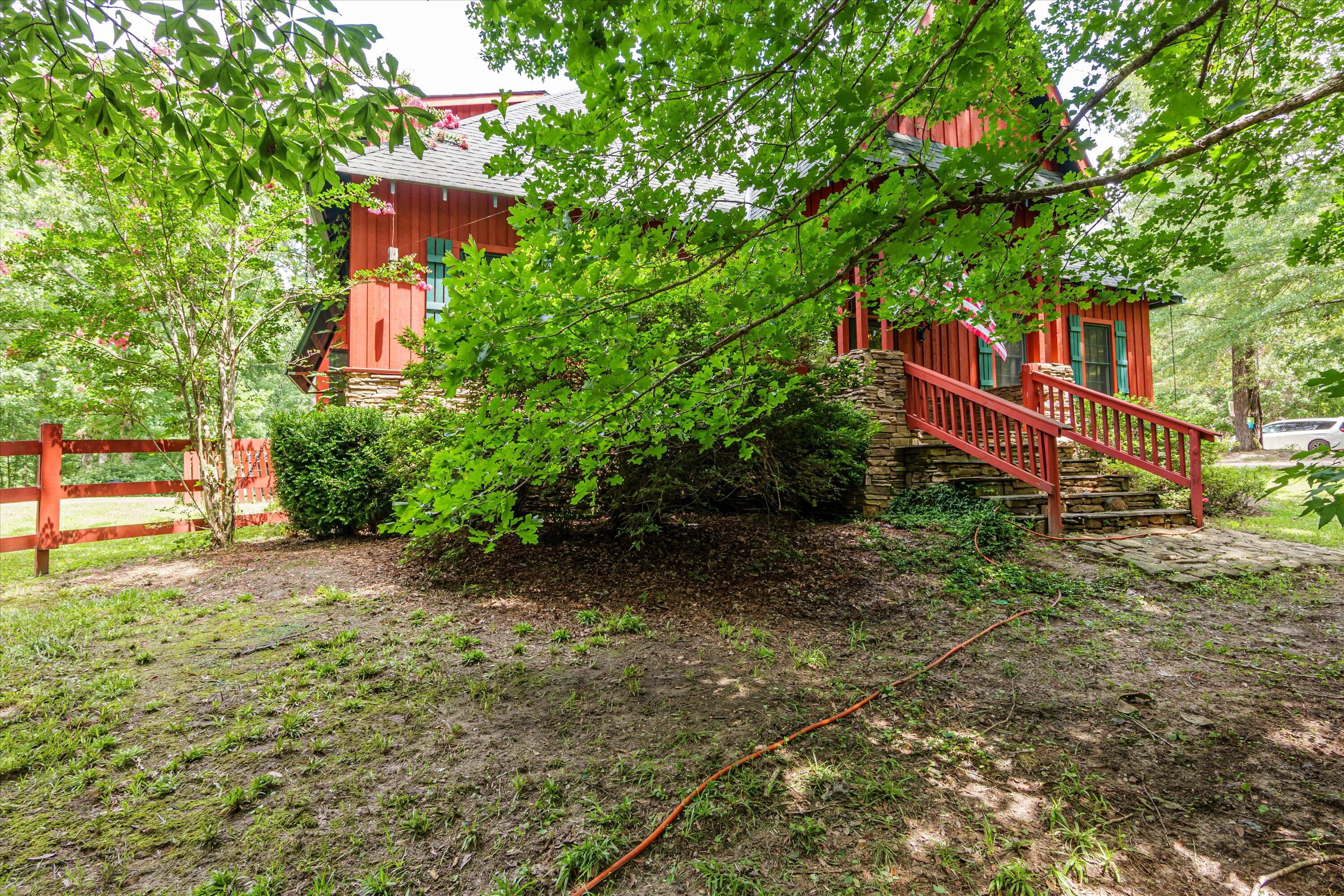 7601 WINFIELD HILLS Road