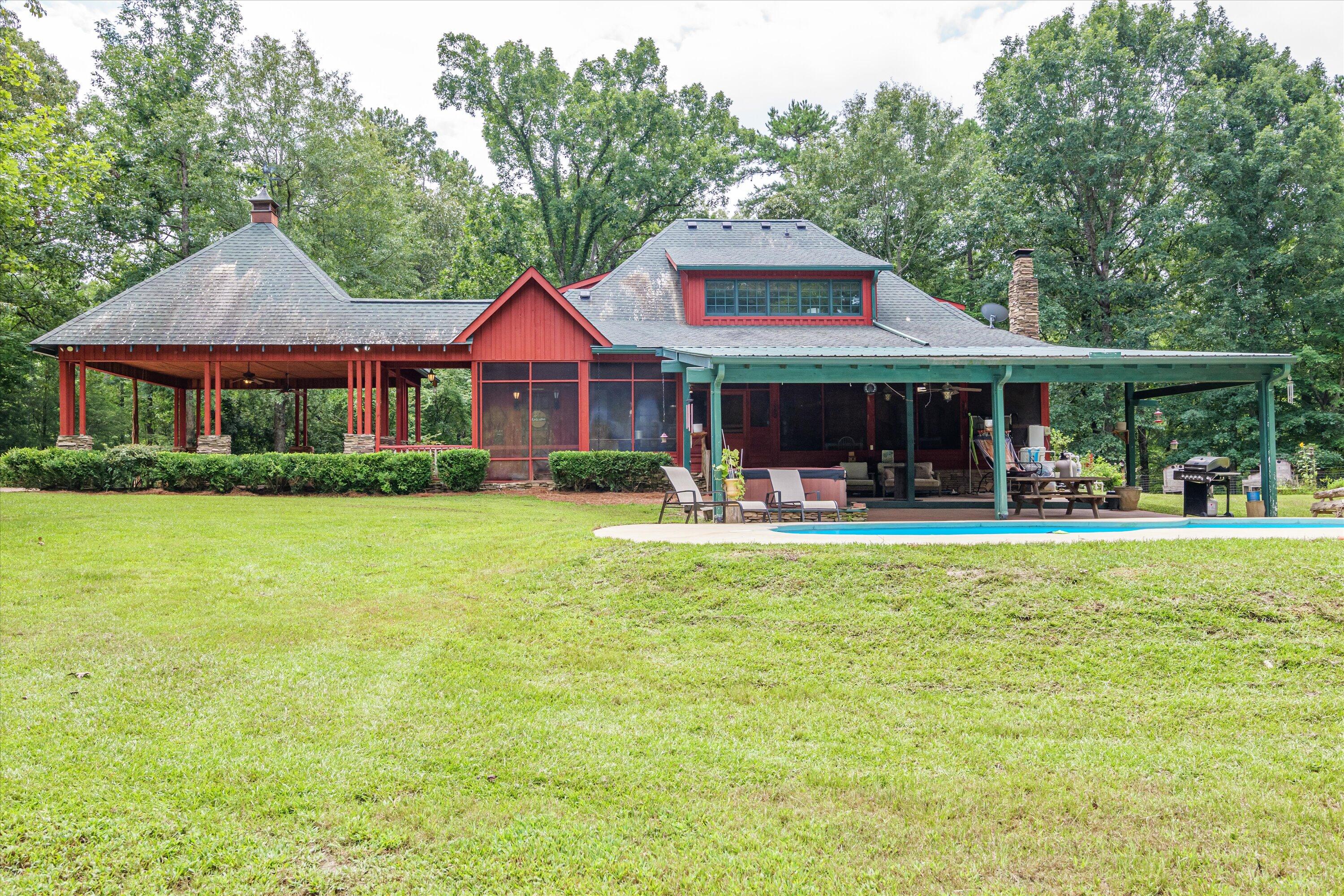 7601 WINFIELD HILLS Road