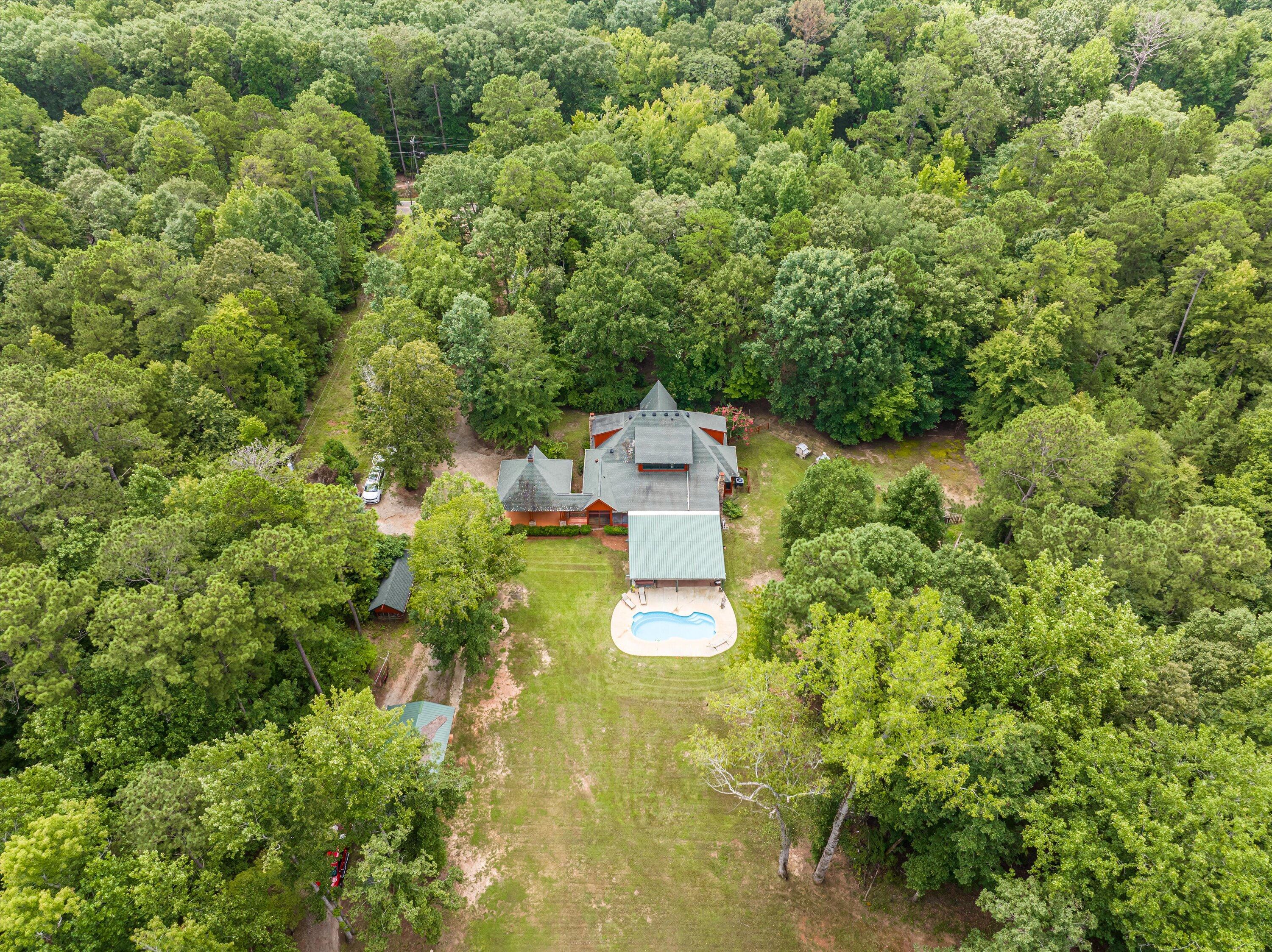 7601 WINFIELD HILLS Road