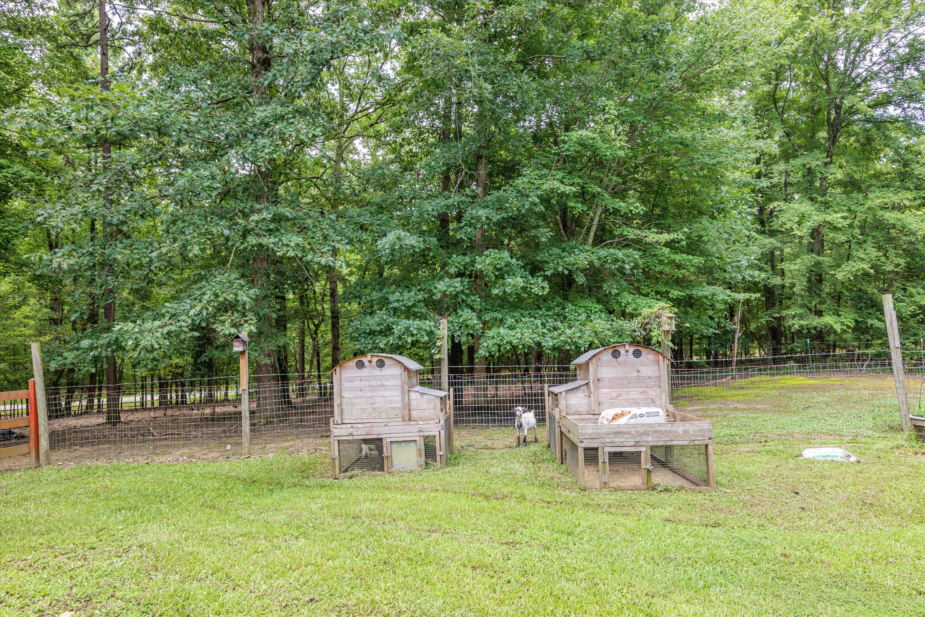 7601 WINFIELD HILLS Road