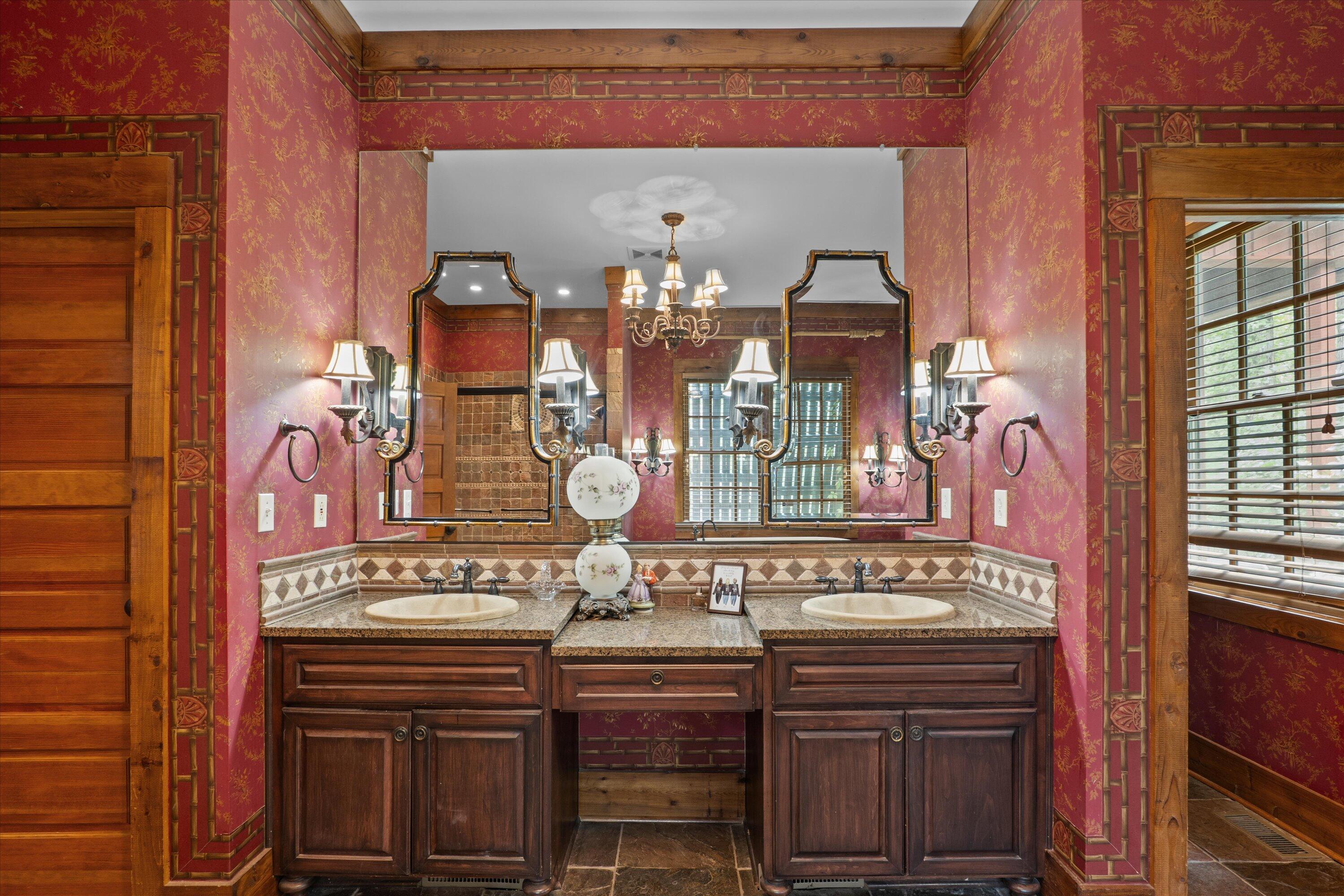 7601 WINFIELD HILLS Road