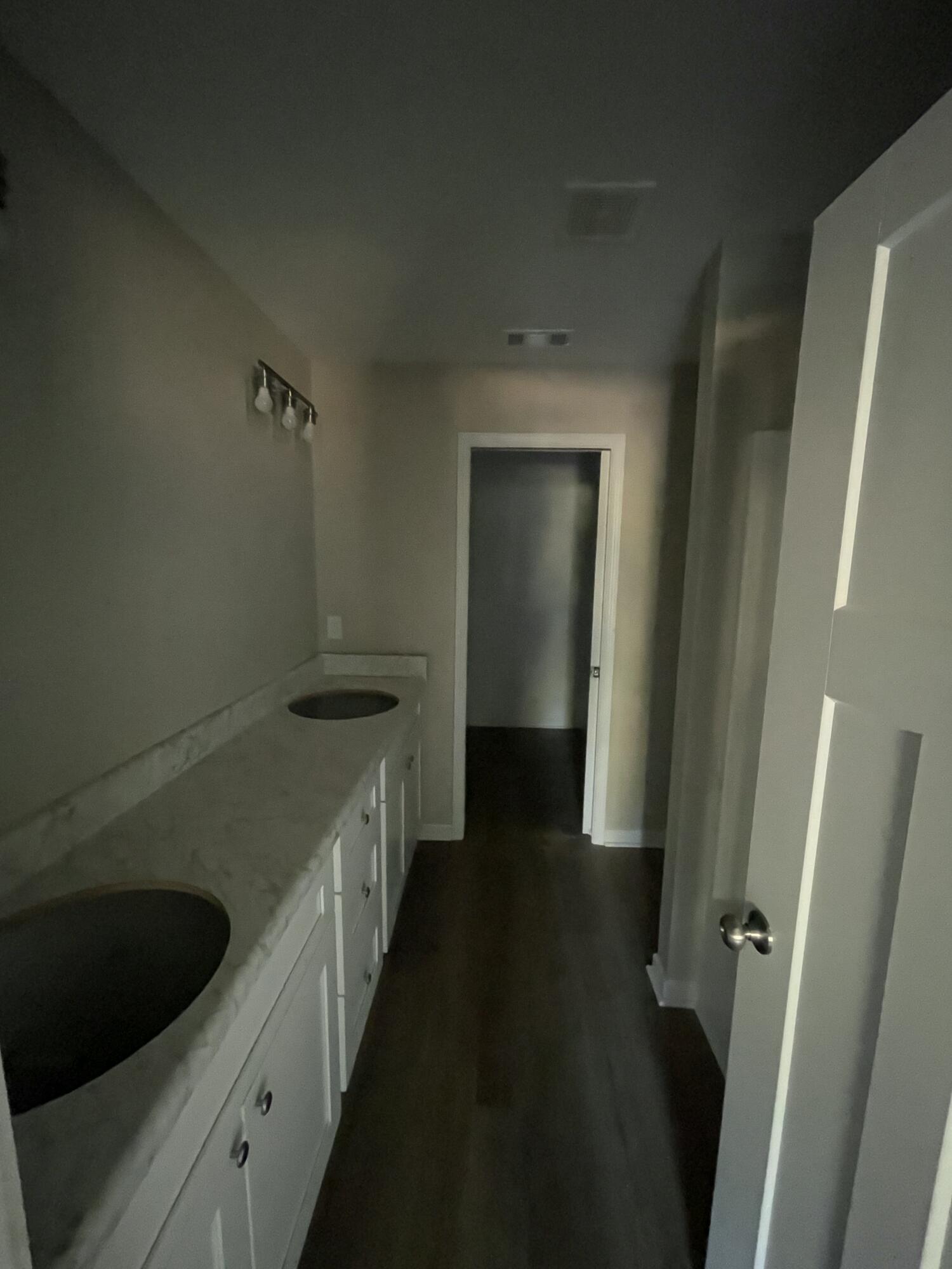 512 LAKEWOOD Drive
