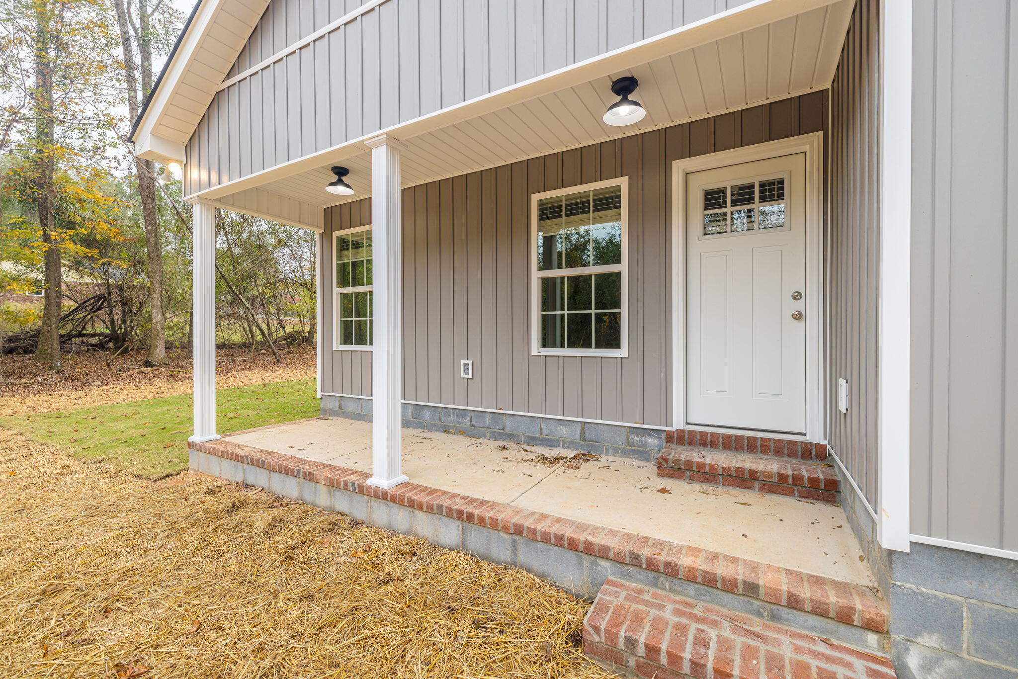 512 LAKEWOOD Drive