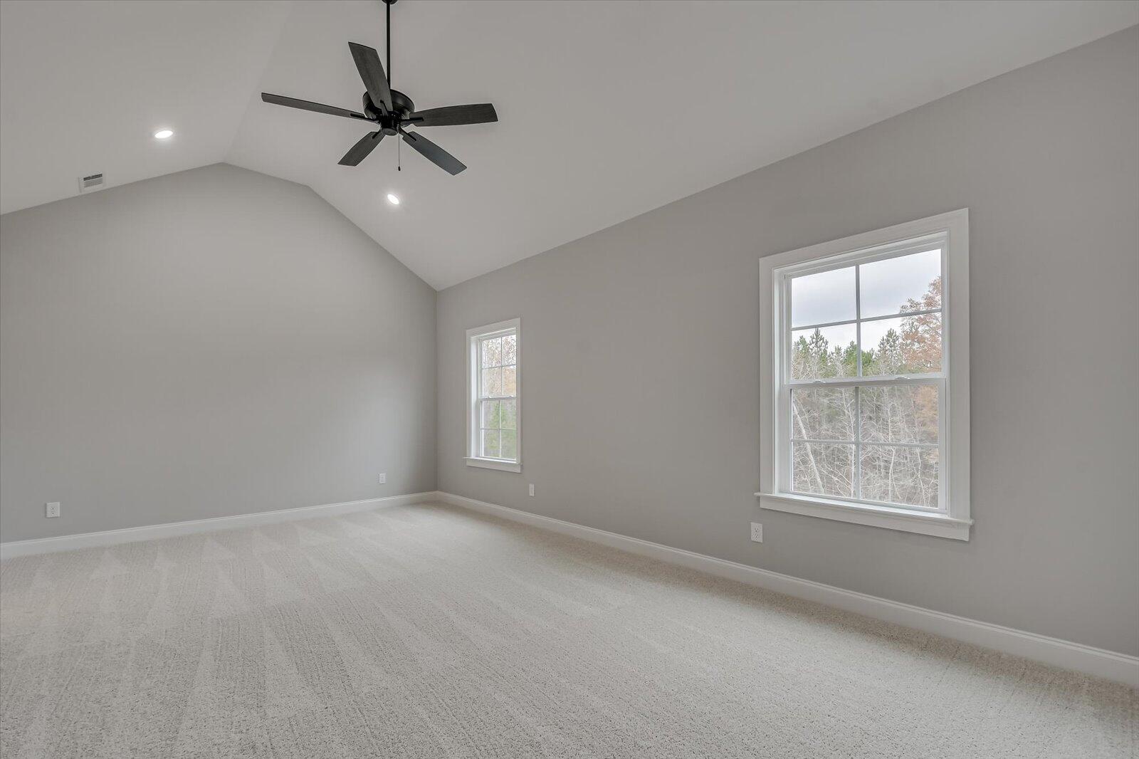 910 WALKER POINT DR Drive