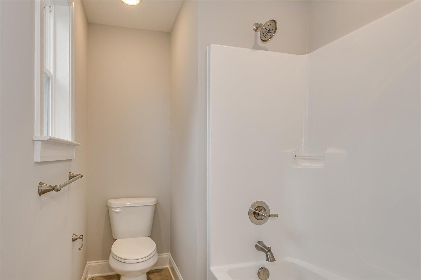 6234 CANTERBURY FARMS Parkway