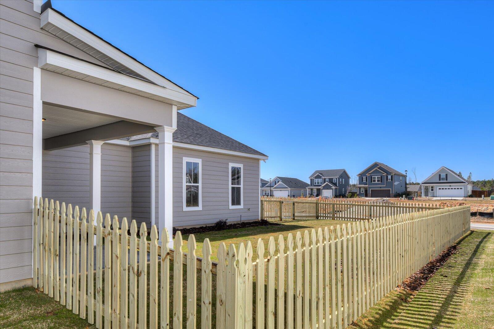 917 WALKER PT Drive