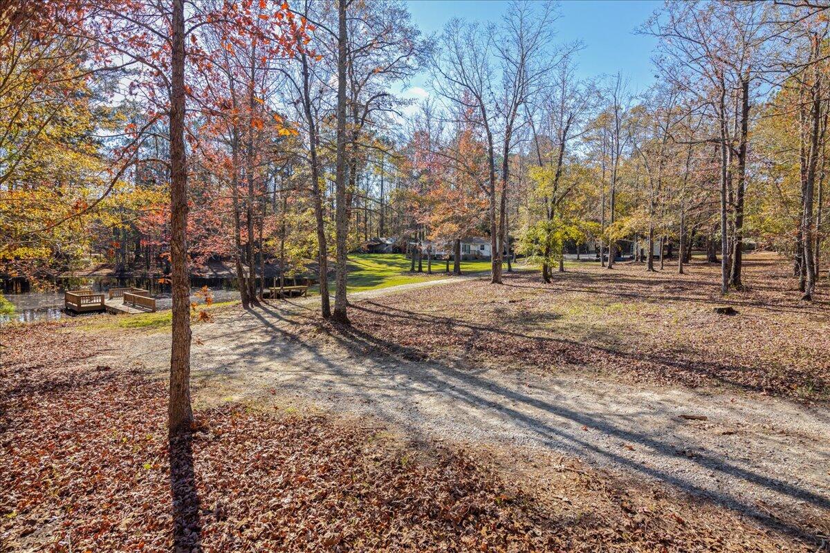 6530 ROBERTS Drive