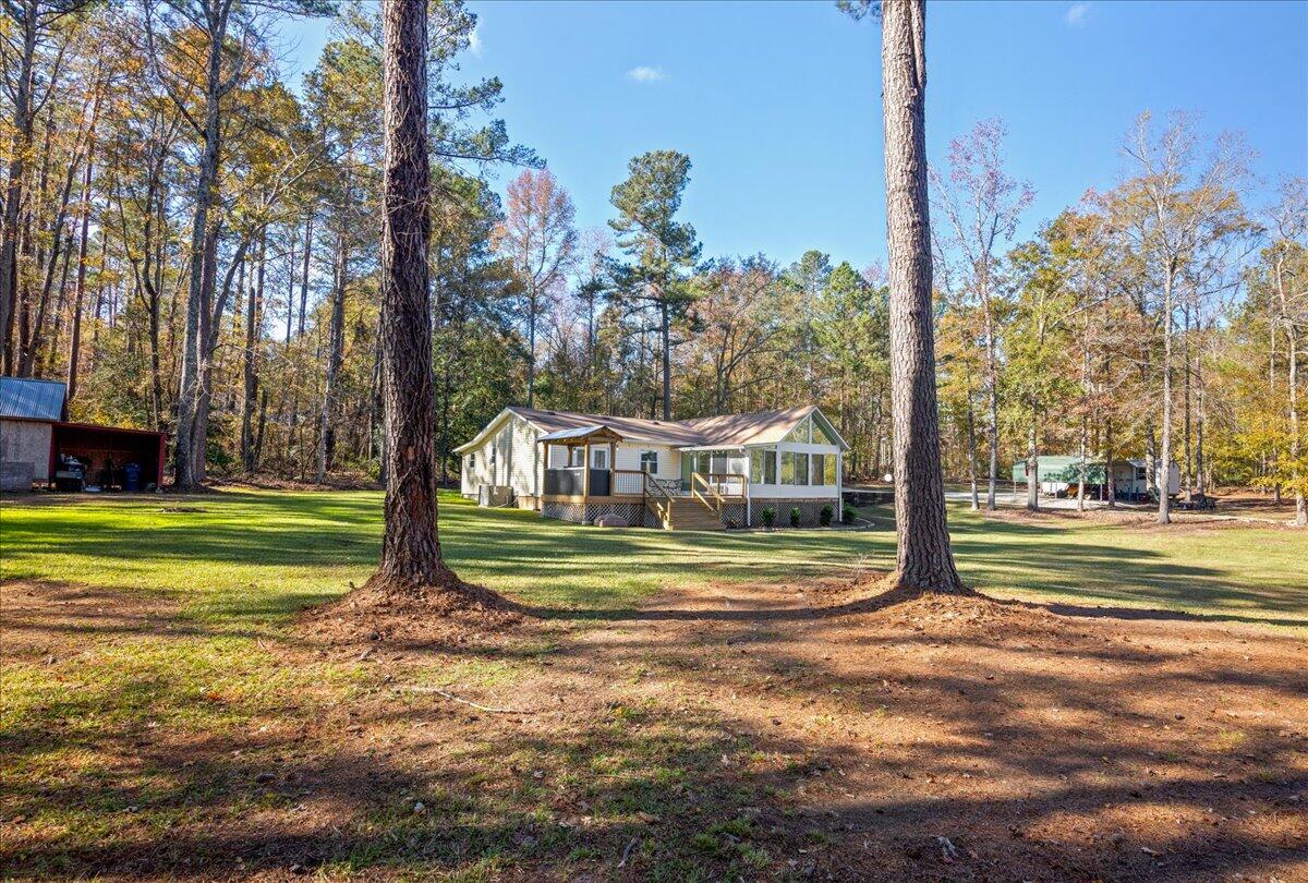6530 ROBERTS Drive