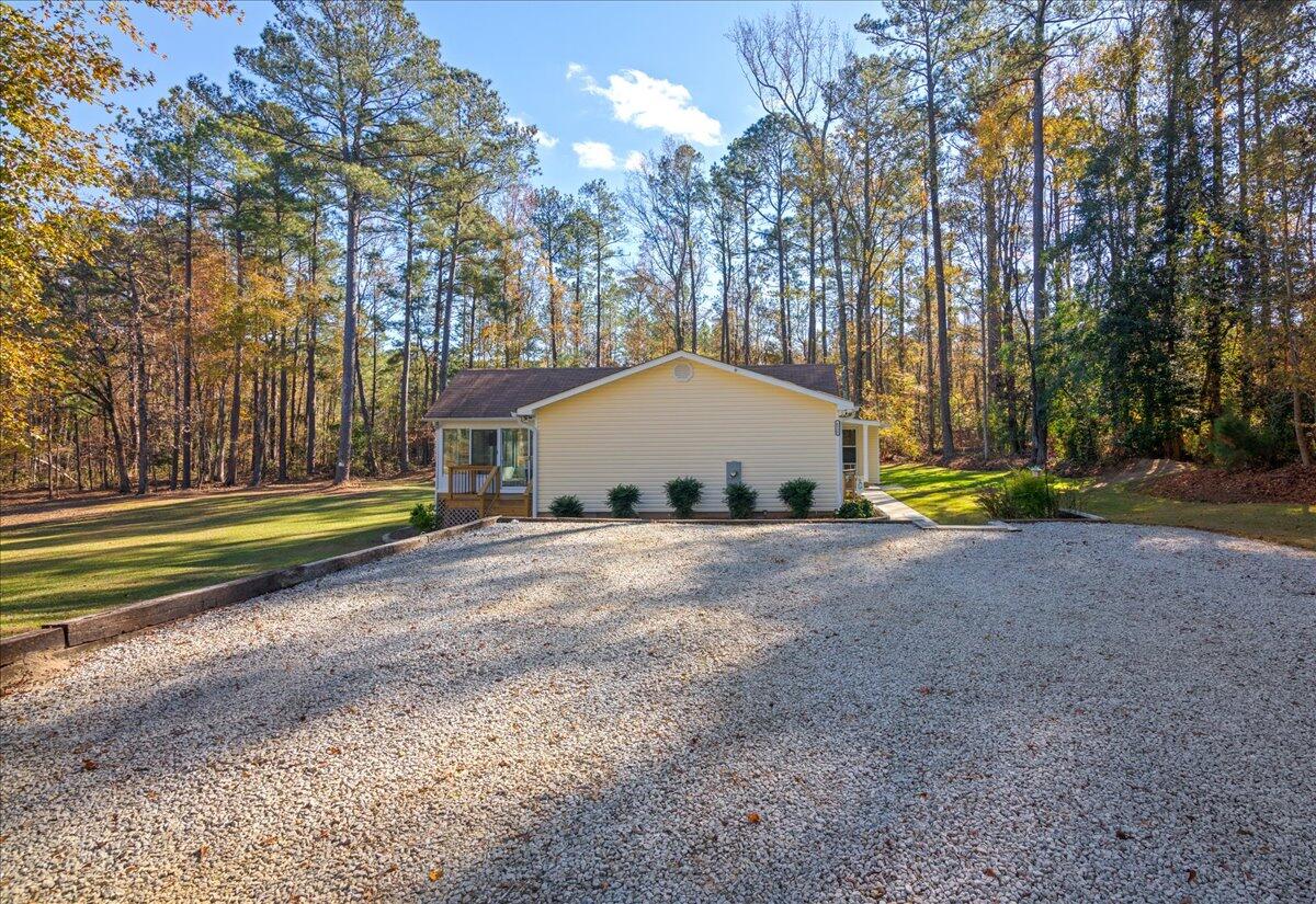 6530 ROBERTS Drive