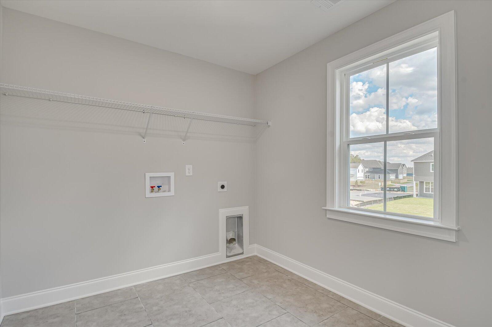6236 CANTERBURY FARMS Parkway